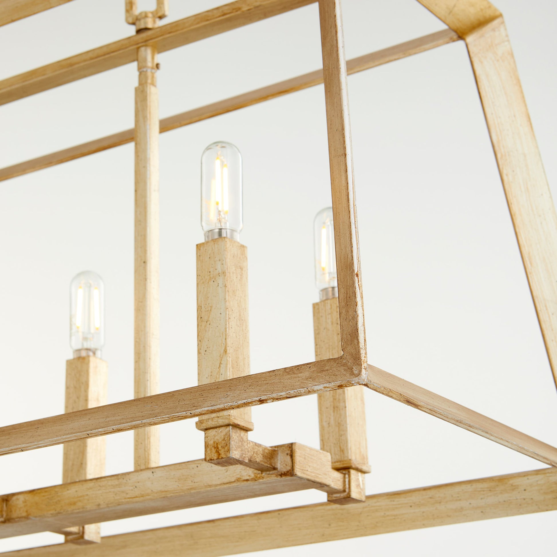 Hyperion Island by Cyan Design. Made from iron in a cottage & farmhouse style.