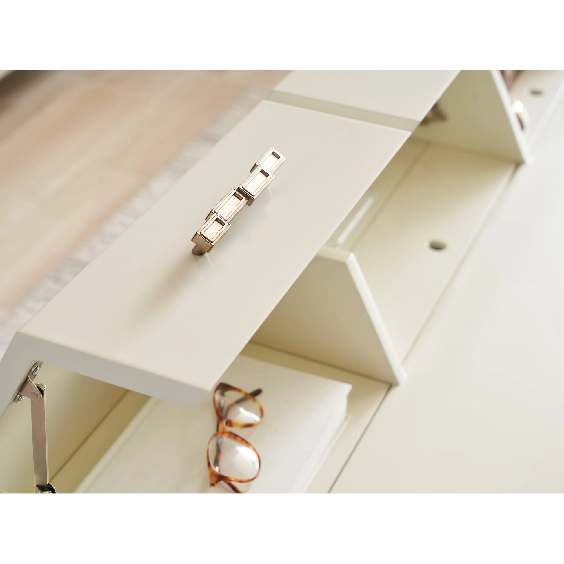 Langley Writing Desk by Sligh in ivory. Made from unique in a modern style.