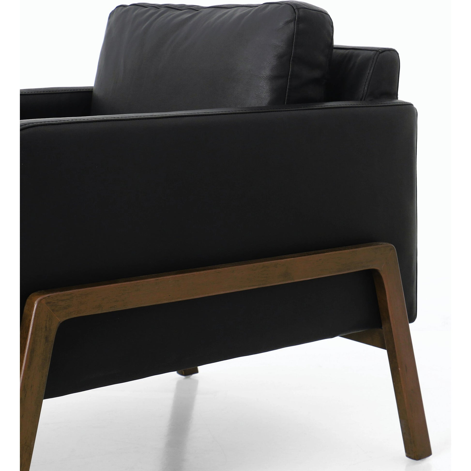 Diana Chair by Four Hands in sonoma butterscotch. Made from top grain leather, solid parawood, 100% polyester in a modern style.