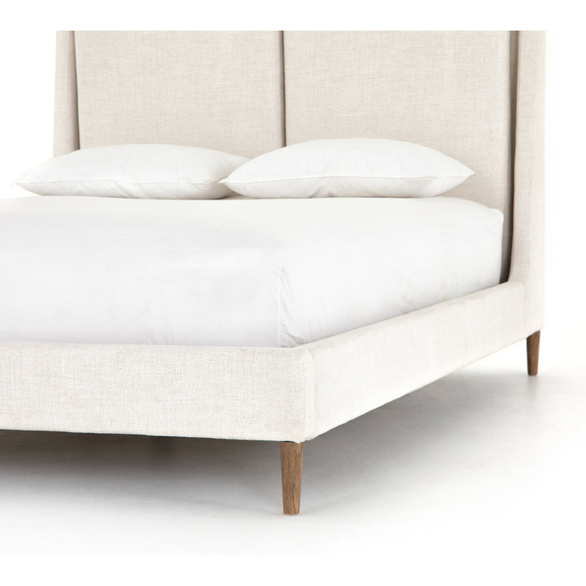 Potter Bed by Four Hands. Made from unique in a transitional style.