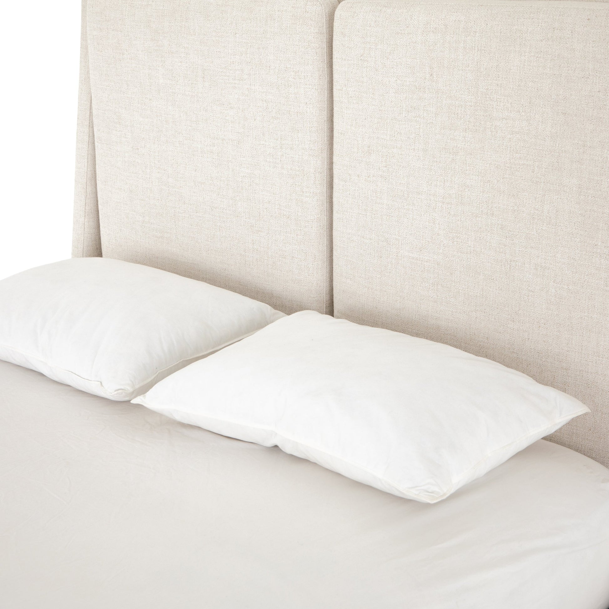 Potter Bed by Four Hands. Made from unique in a transitional style.