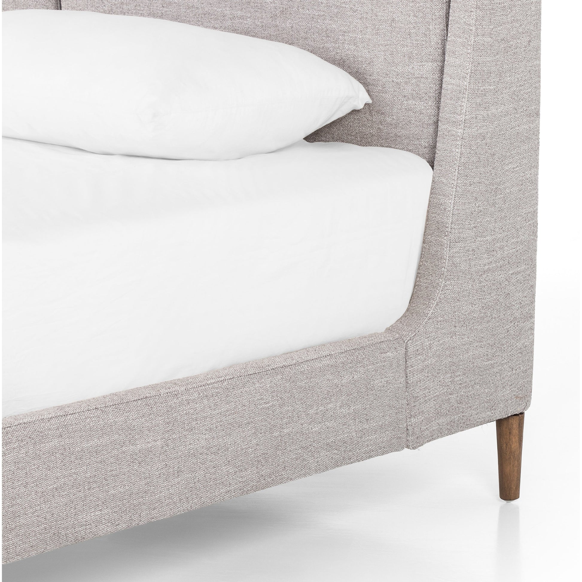 Potter Bed by Four Hands. Made from unique in a transitional style.