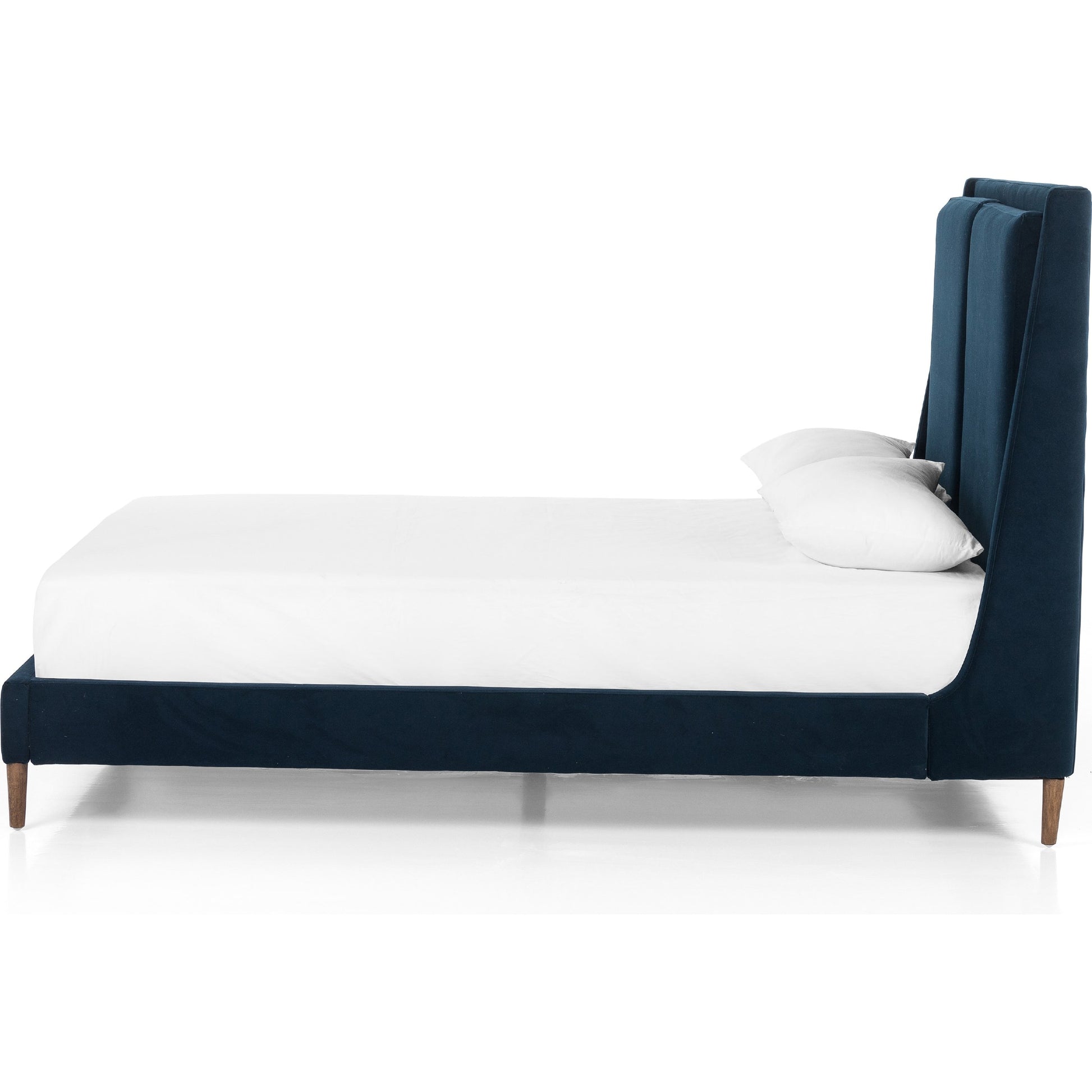 Potter Bed by Four Hands. Made from unique in a transitional style.
