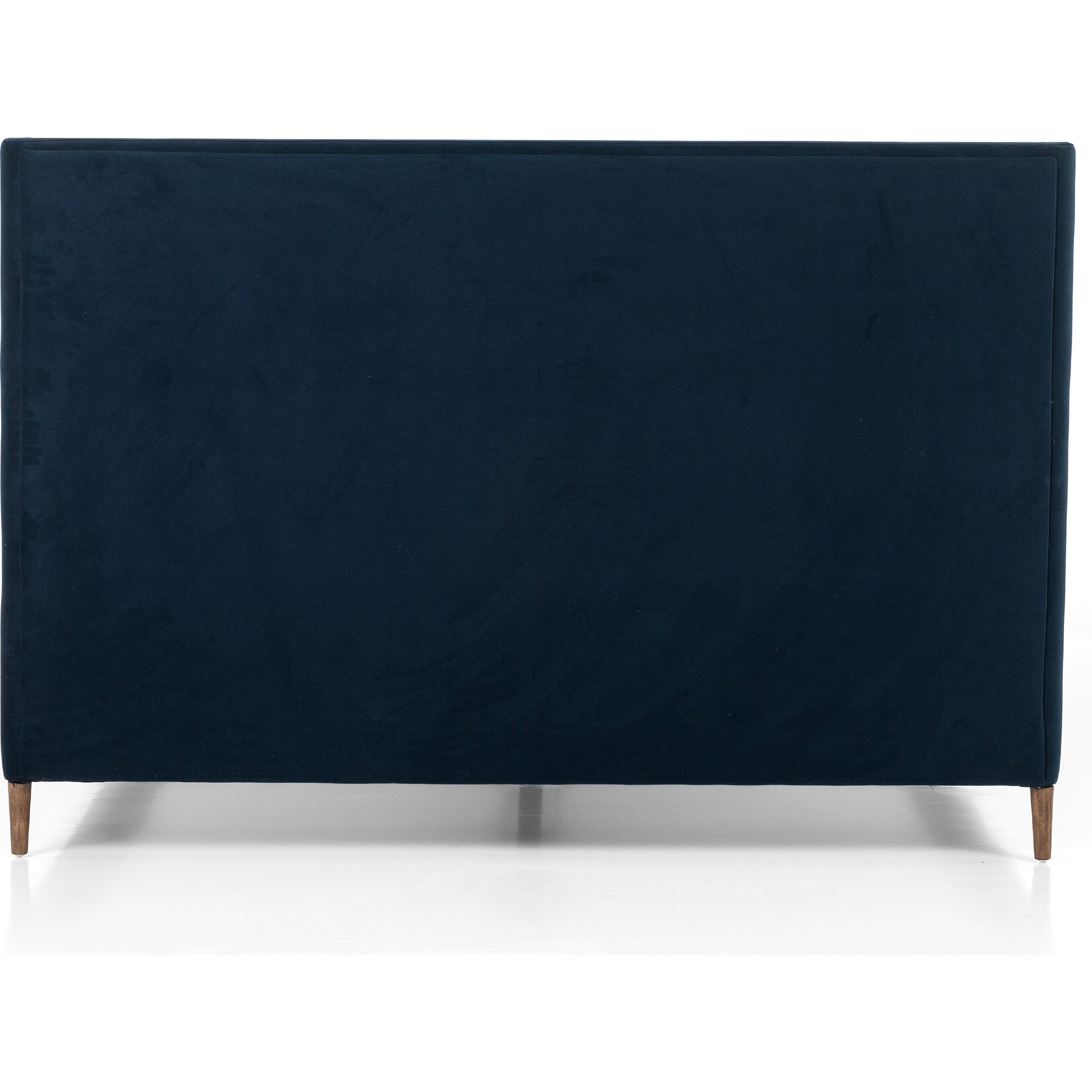 Potter Bed by Four Hands. Made from unique in a transitional style.