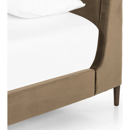 Potter Bed by Four Hands. Made from unique in a transitional style.
