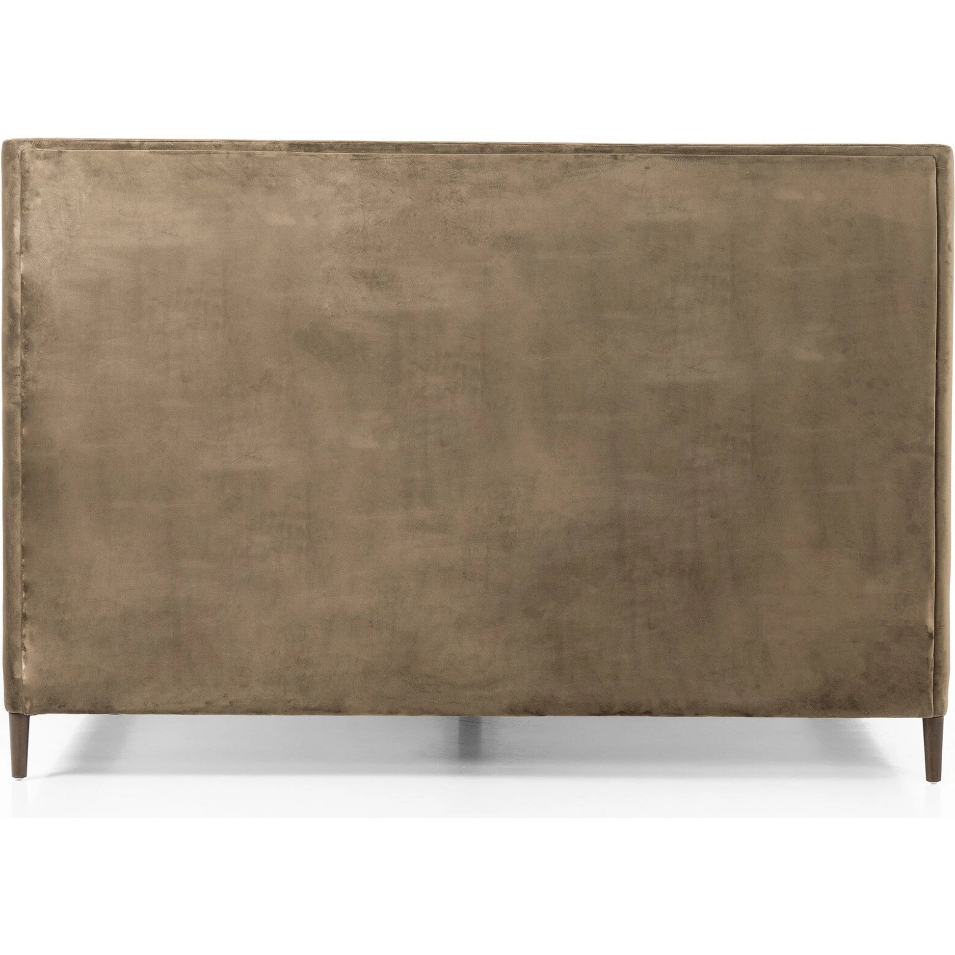 Potter Bed by Four Hands. Made from unique in a transitional style.