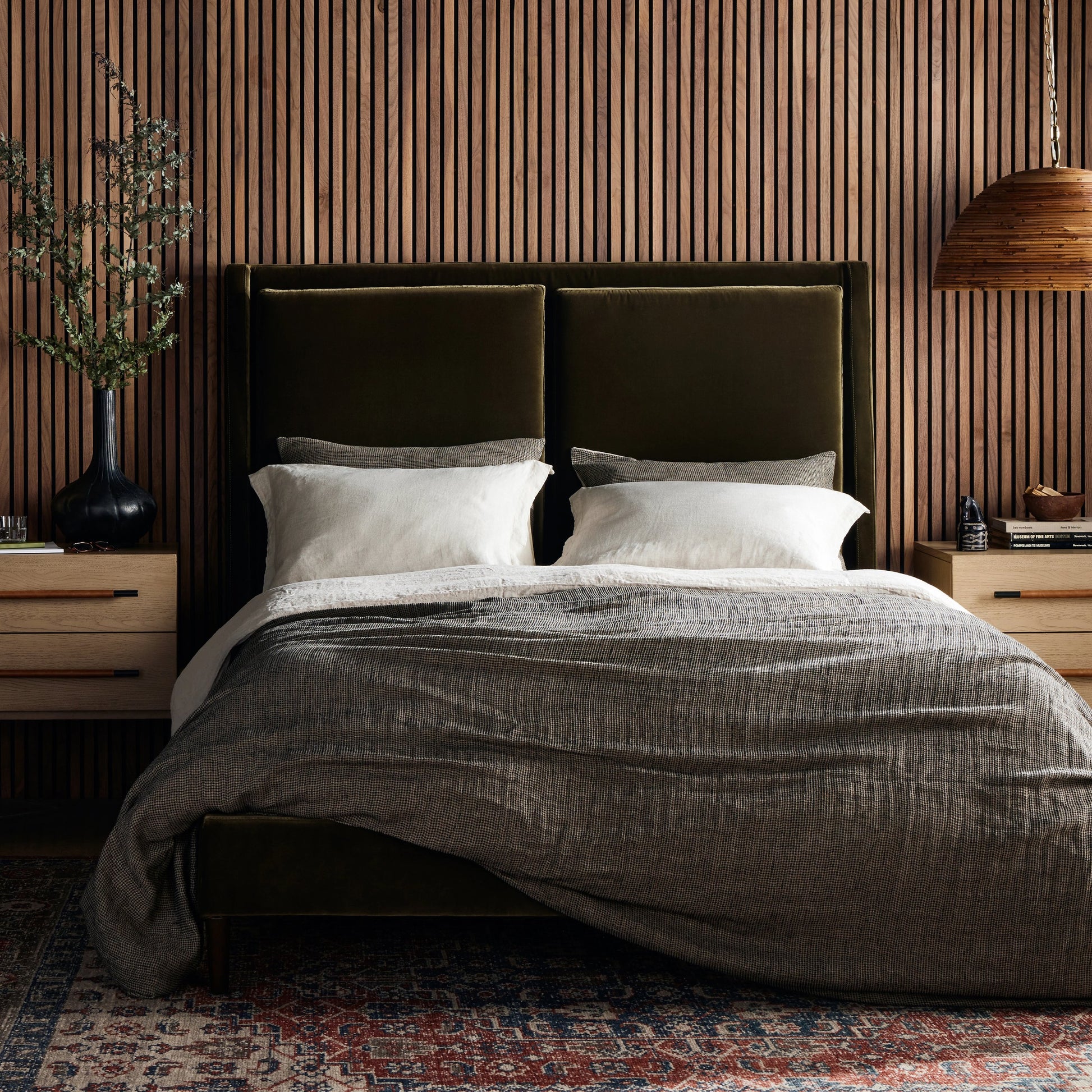 Potter Bed by Four Hands. Made from unique in a transitional style.