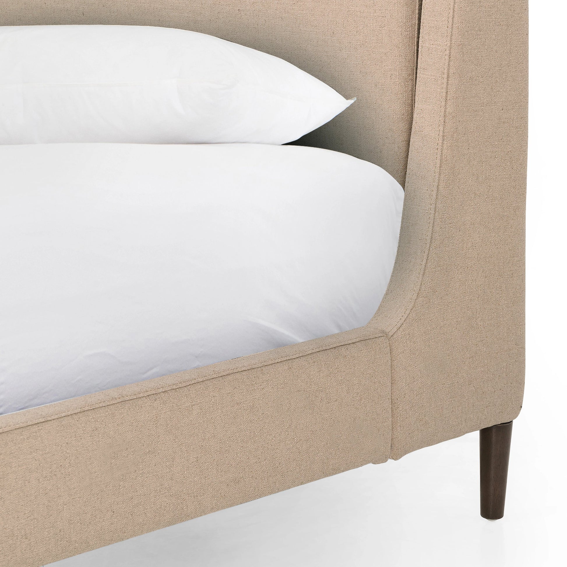 Potter Bed by Four Hands. Made from unique in a transitional style.