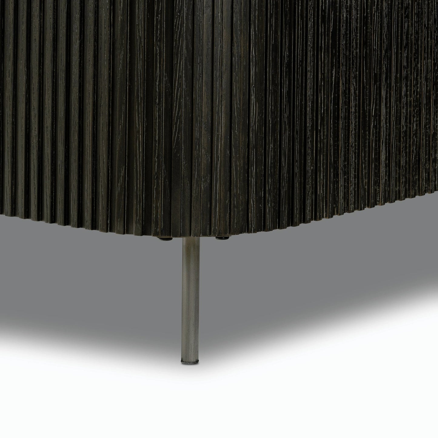 040 SI-2158163 | Closeup | Fletcher Bed by Four Hands. Made from unique in a modern style.