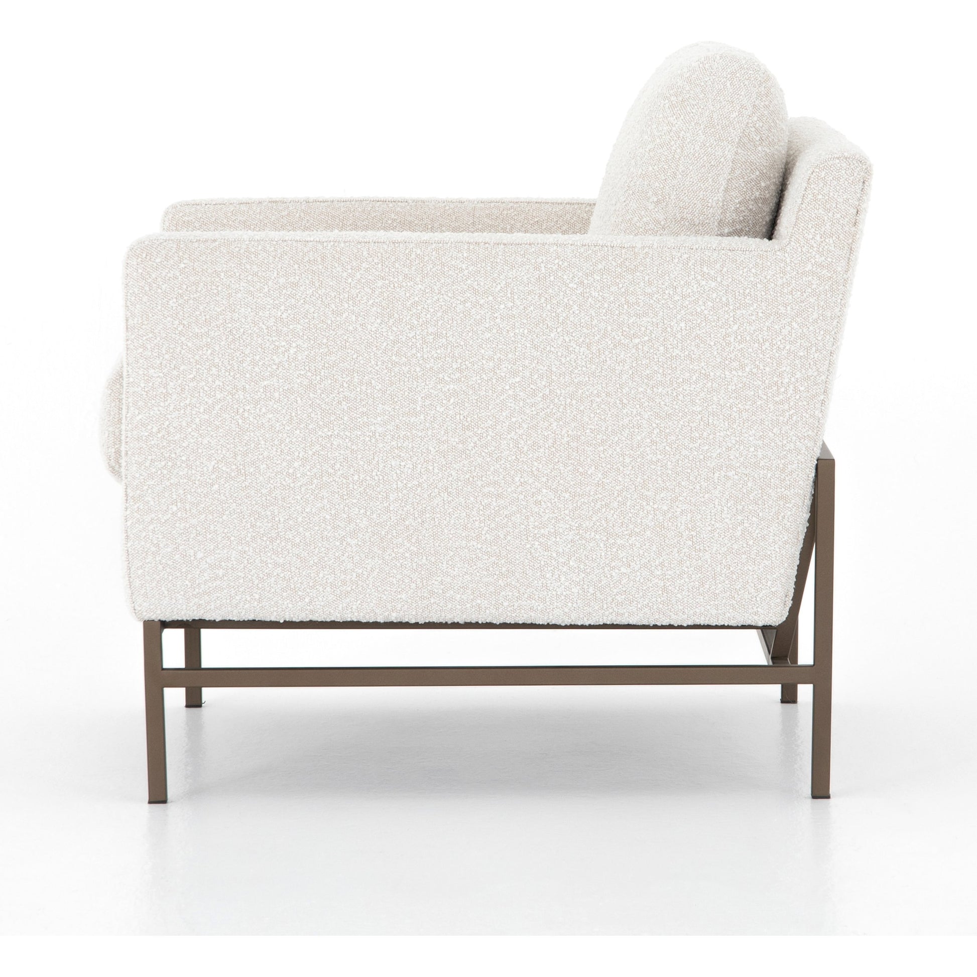 Vanna Chair by Four Hands. Made from 95% polyester, 5% acrylic, iron, 100% polyester in a modern style.