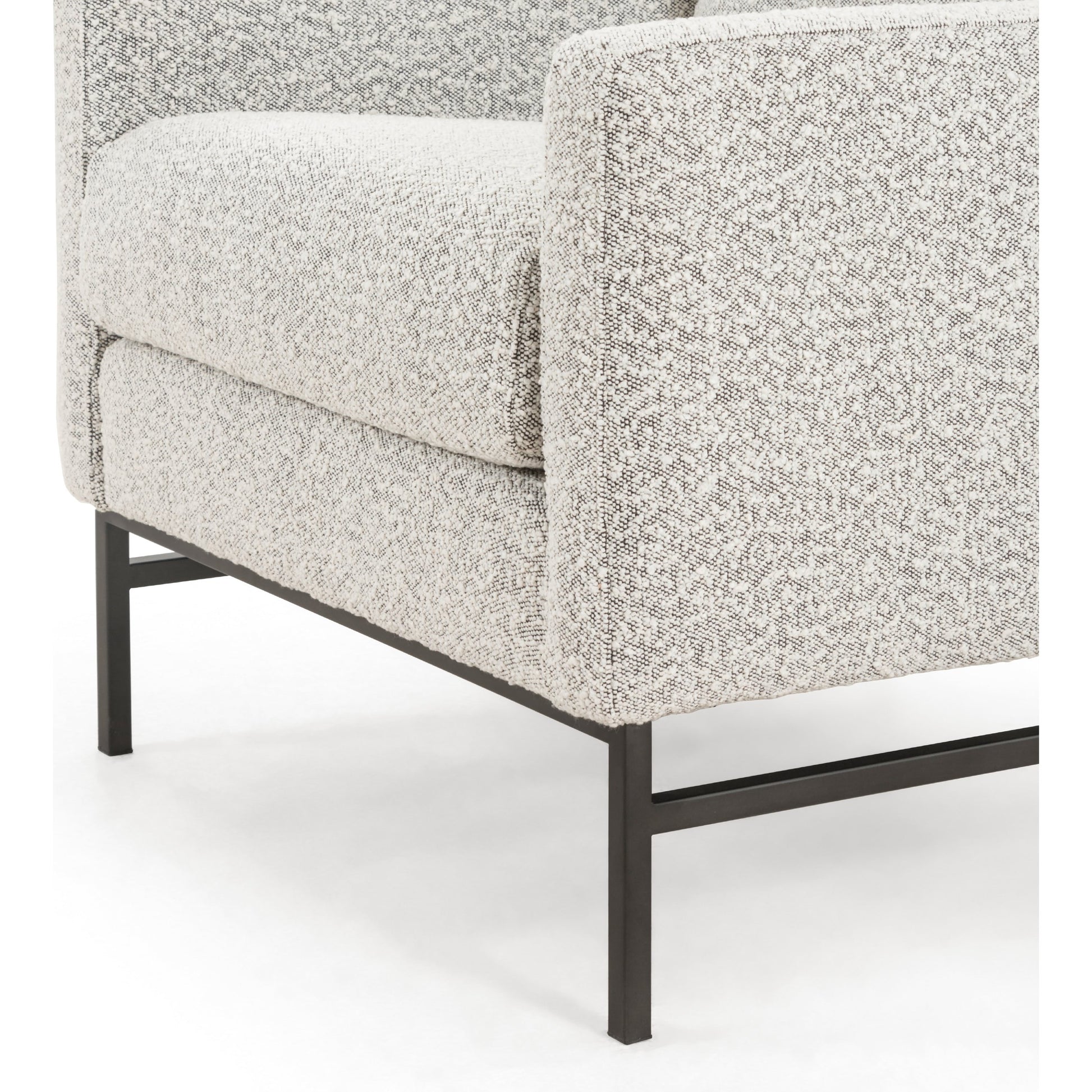 Vanna Chair by Four Hands. Made from 95% polyester, 5% acrylic, iron, 100% polyester in a modern style.
