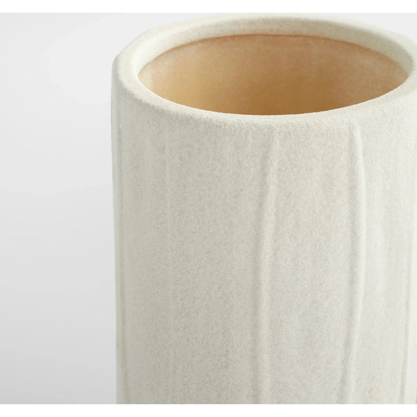 002 SI-1986902 | Closeup | Astreae Cylinder Vase by Cyan Design in white. Made from unique in a modern style.