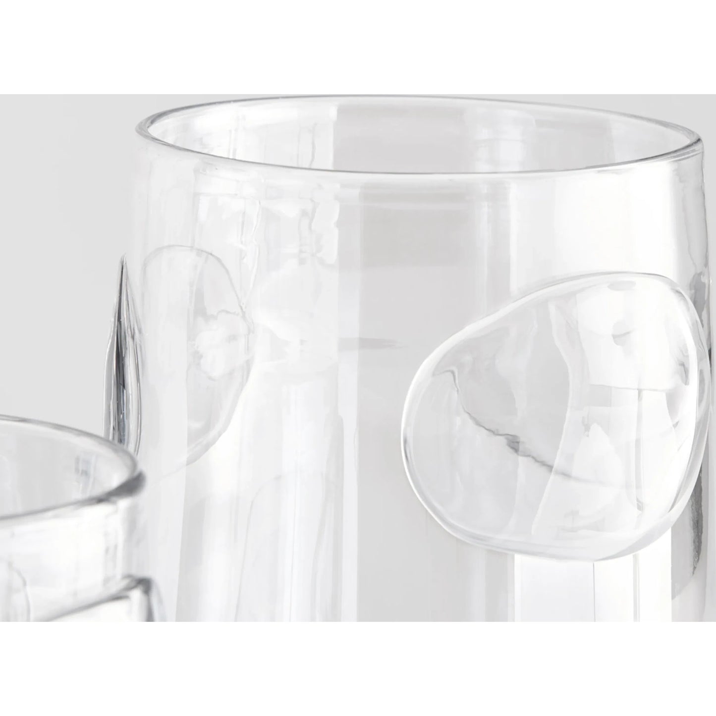 007 SI-1986884 | Closeup | Aquila Vase by Cyan Design in clear. Made from unique in a modern style.