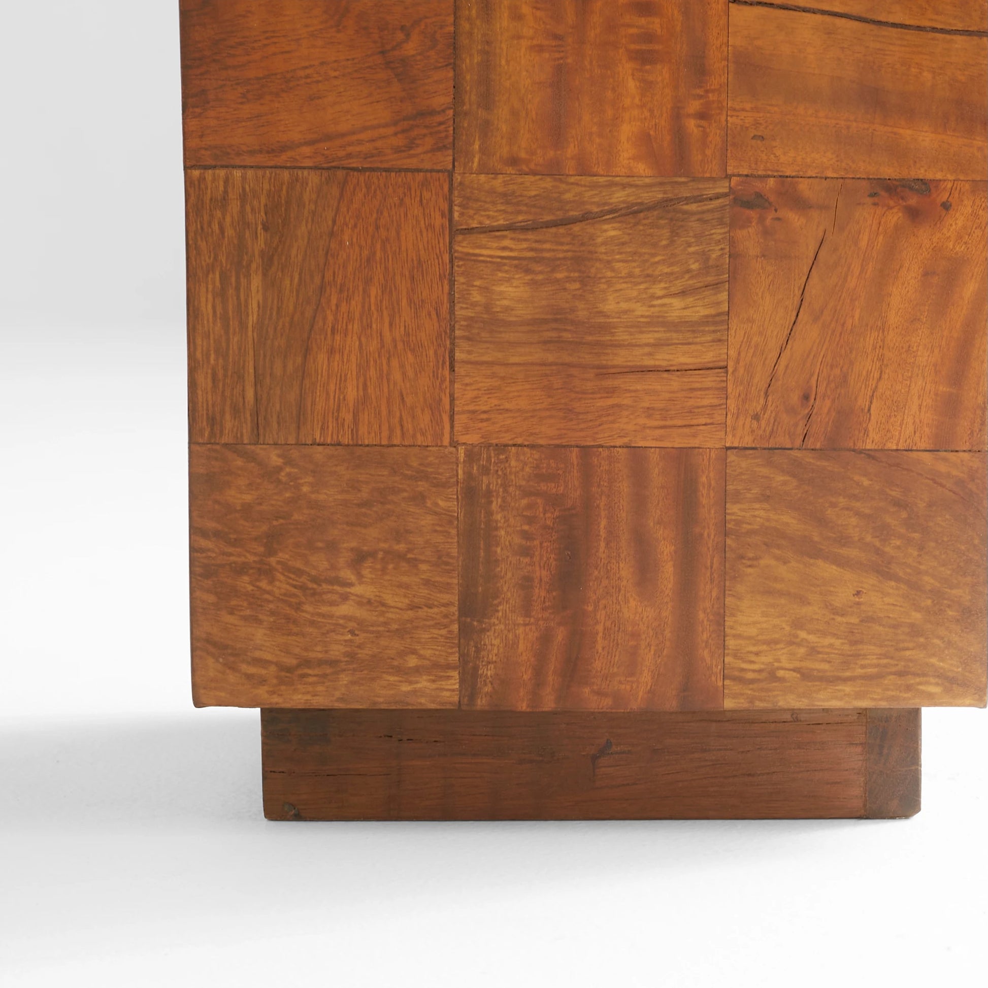 Halma Pedestal by Cyan Design in oak. Made from unique in a modern style.