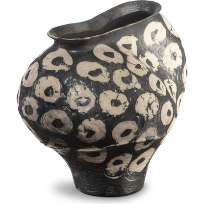 Japonesque Bowl by Currey and Company in black, light mud. Made from porcelain in a modern style.