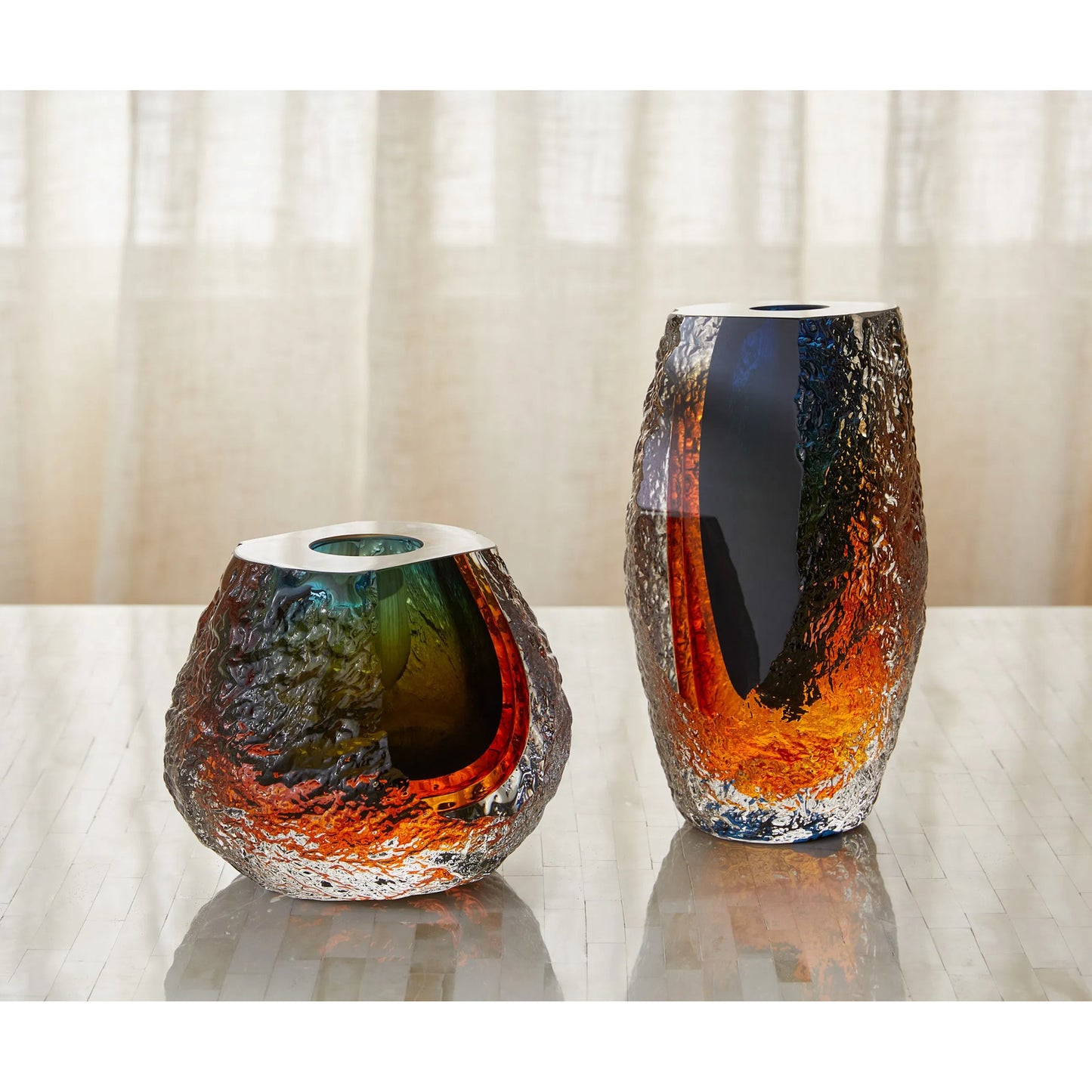 004 SI-2328624 | Lifestyle | Halley Vase by Cyan Design in blue, clear, amber. Made from glass in a eclectic & global style.