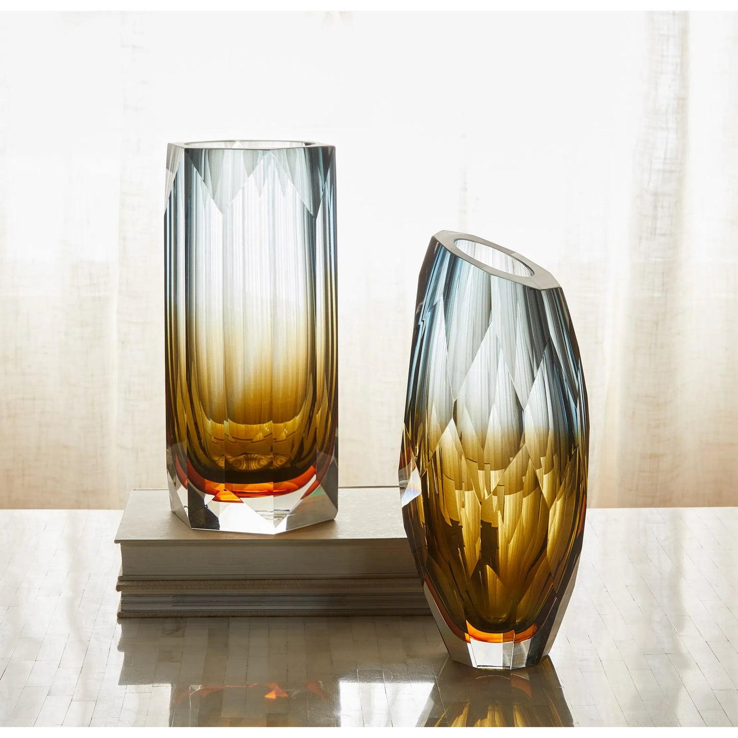 016 SI-2328510 | Lifestyle | Alba Vase by Cyan Design in blue, amber, orange. Made from glass in a eclectic & global style.