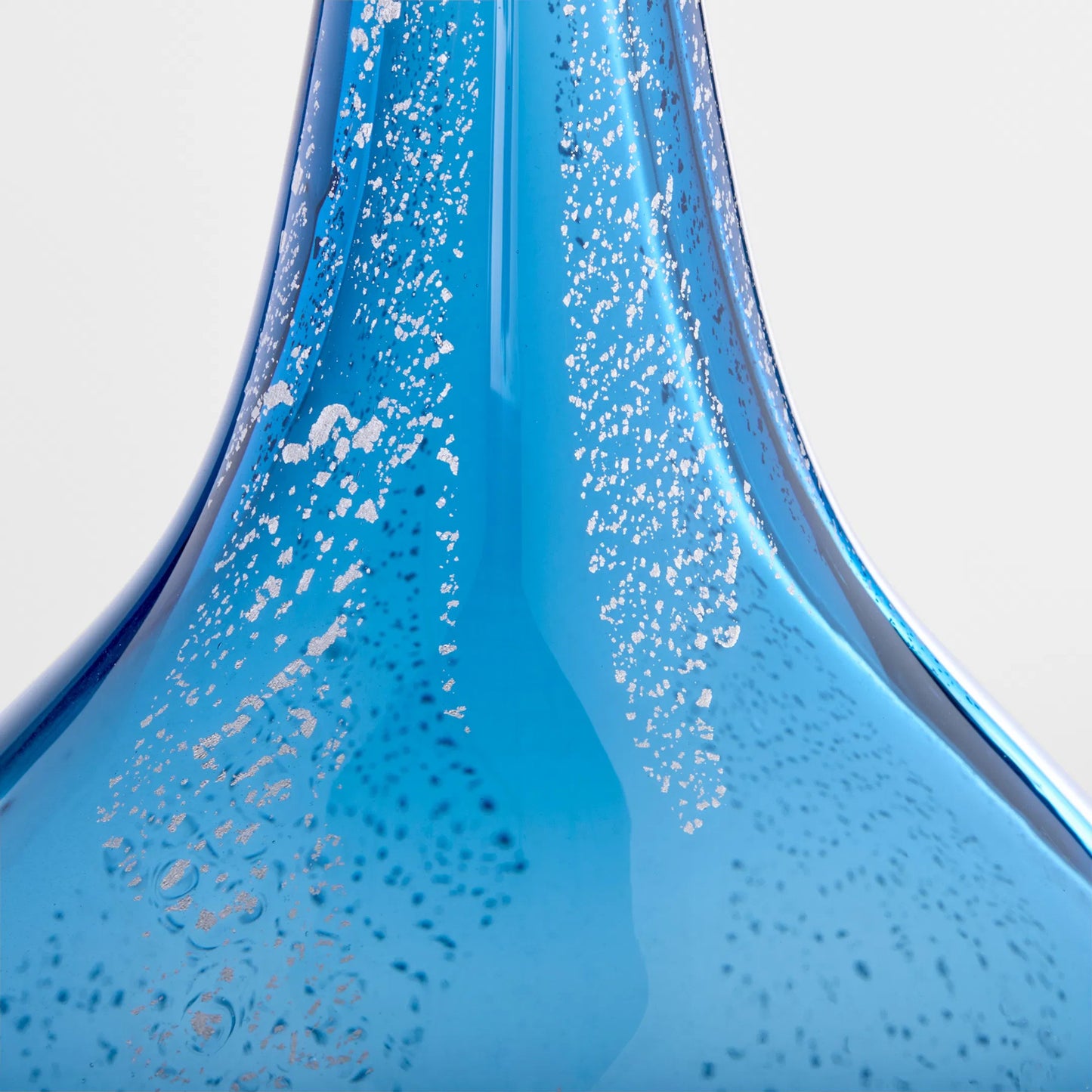 004 SI-2445050 | Closeup | Vero Vase by Cyan Design in blue, metallic. Made from glass in a eclectic & global style.