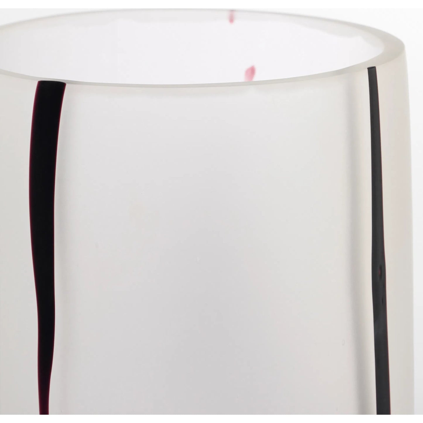 001 SI-2444919 | Closeup | Crawford Vase by Cyan Design in white, black. Made from cased glass in a eclectic & global style.