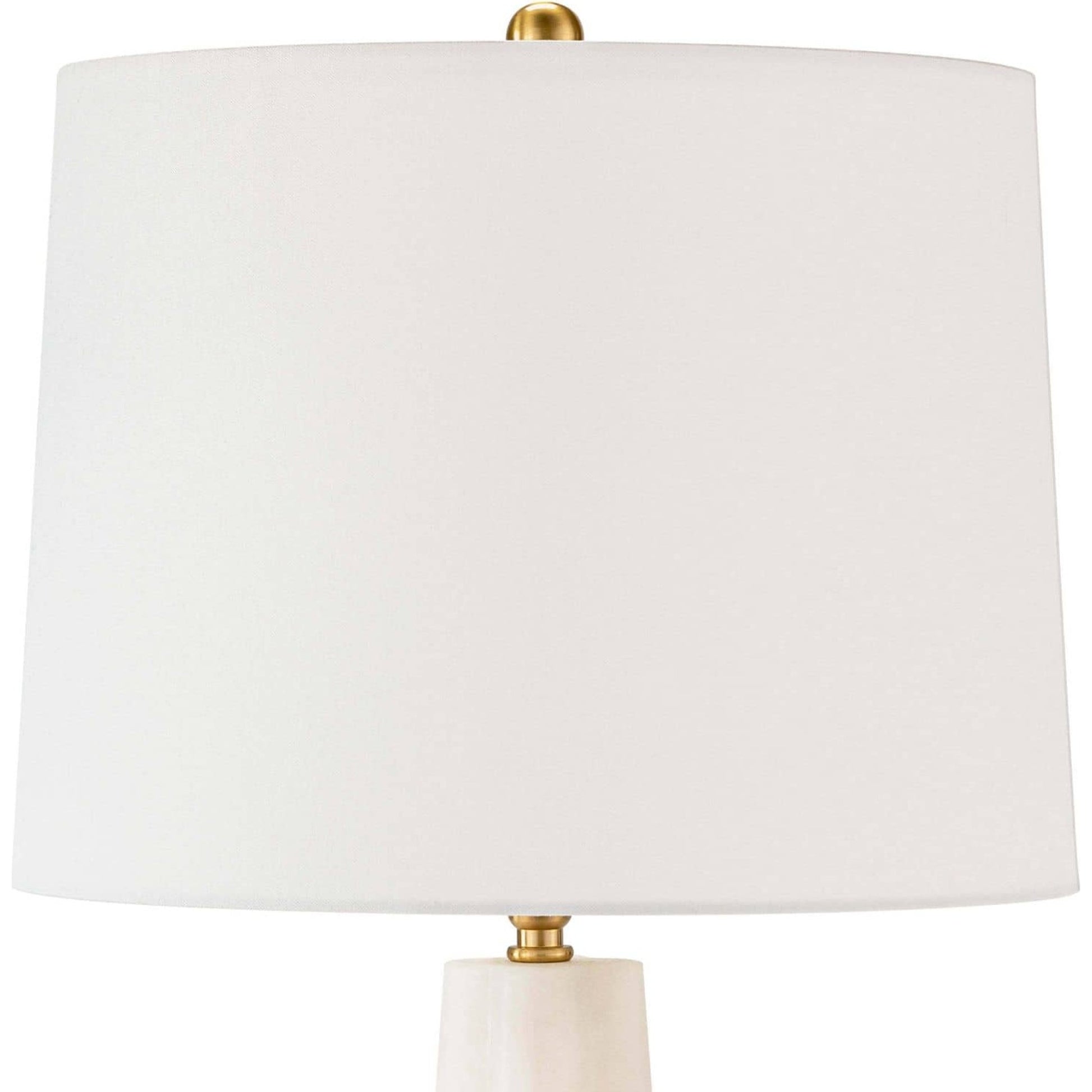 Quatrefoil Alabaster Table Lamp by Regina Andrew in white, natural. Made from alabaster in a coastal style.