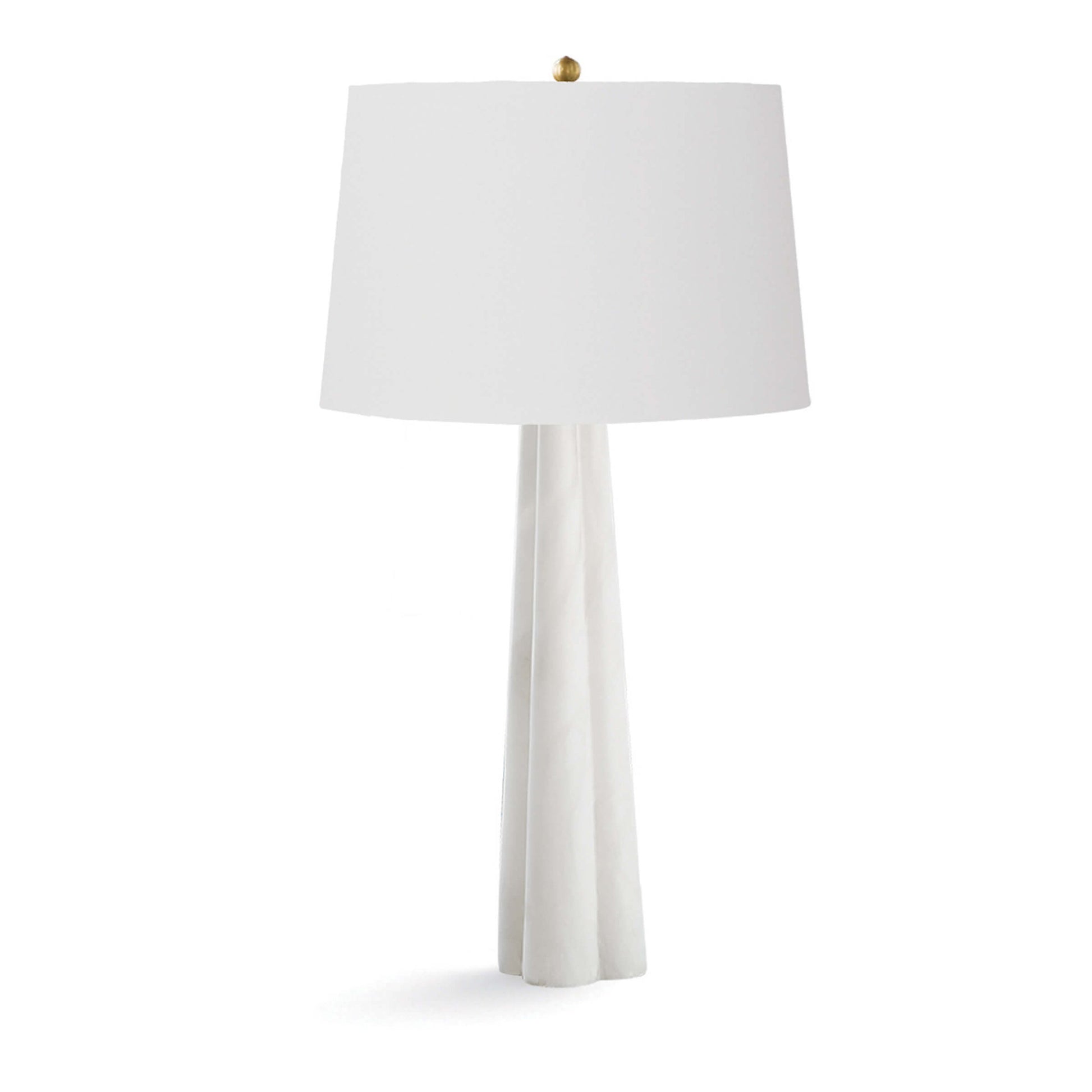 Quatrefoil Alabaster Table Lamp by Regina Andrew in white, natural. Made from alabaster in a coastal style.