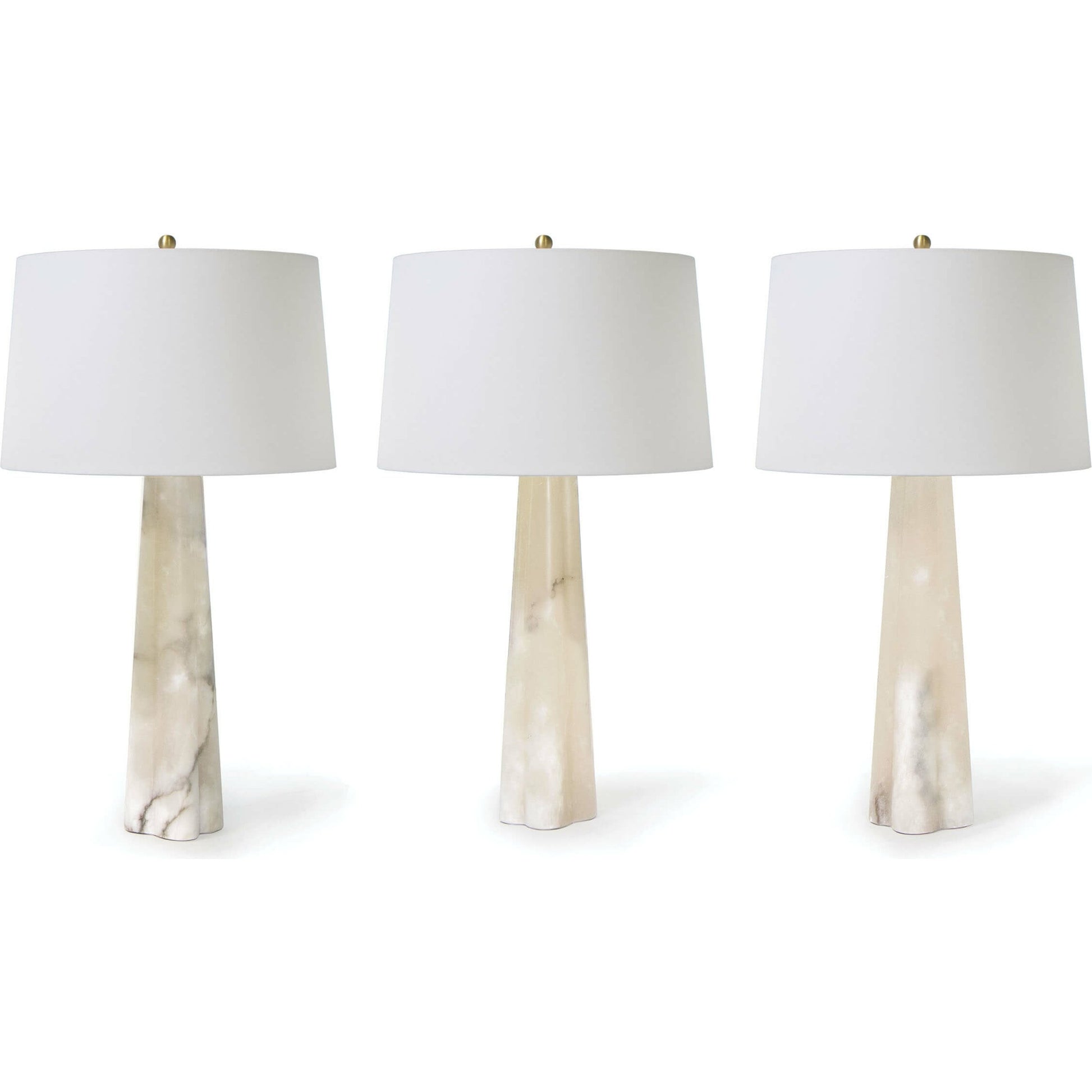 Quatrefoil Alabaster Table Lamp by Regina Andrew in white, natural. Made from alabaster in a coastal style.