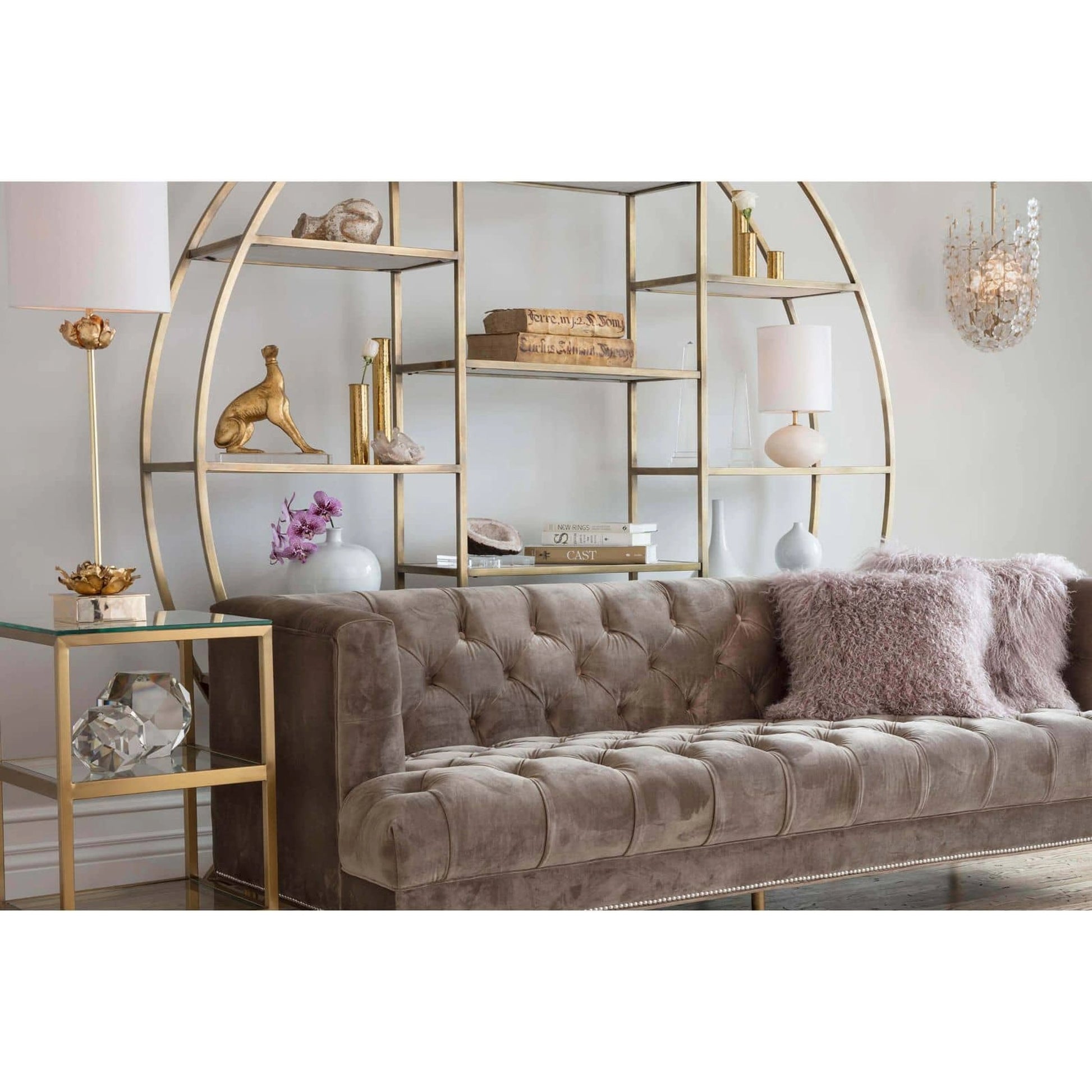 Adeline Buffet Table Lamp by Regina Andrew in gold and gold. Made from steel in a modern style.