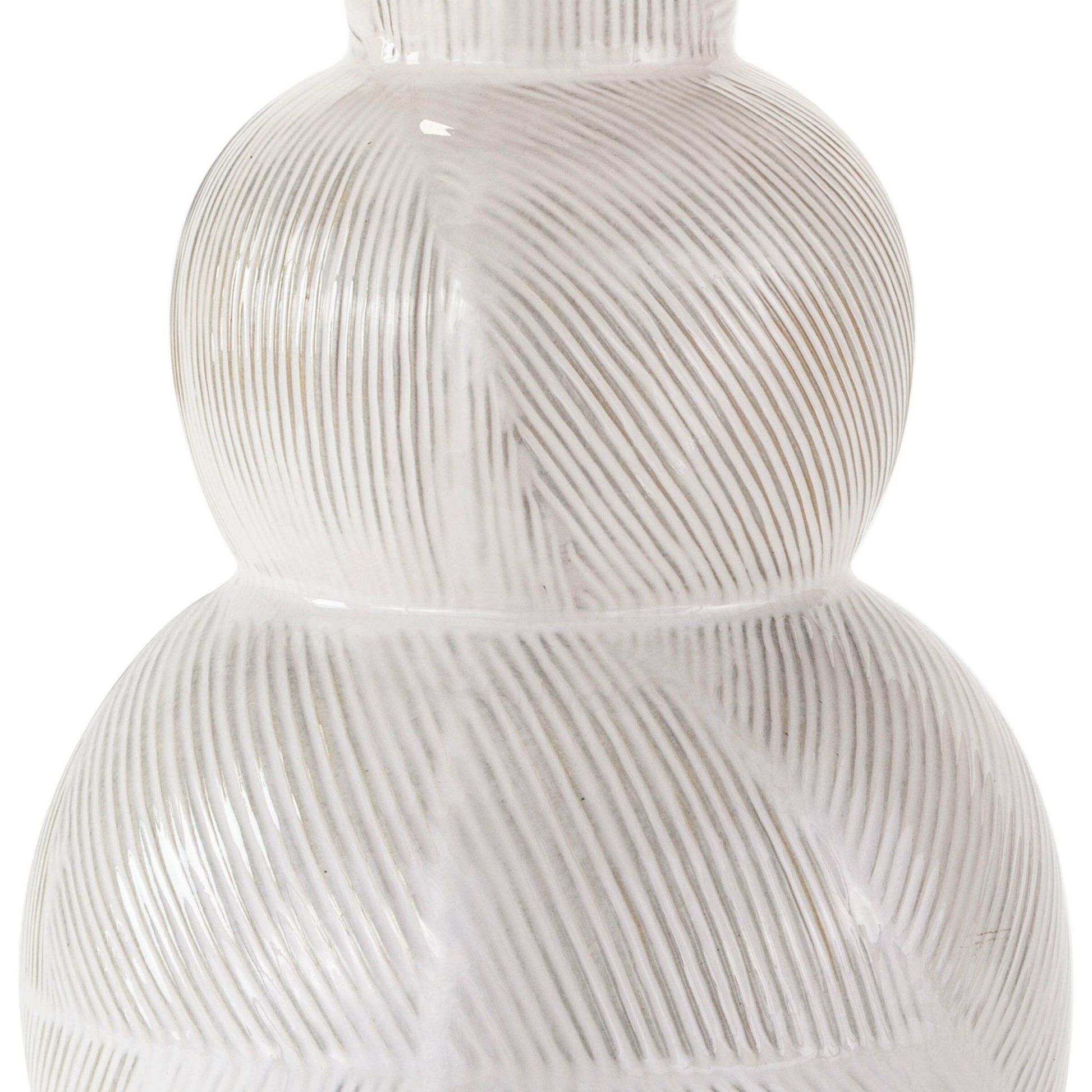 Hugo Ceramic Table Lamp by Regina Andrew. Made from ceramic in a modern style.