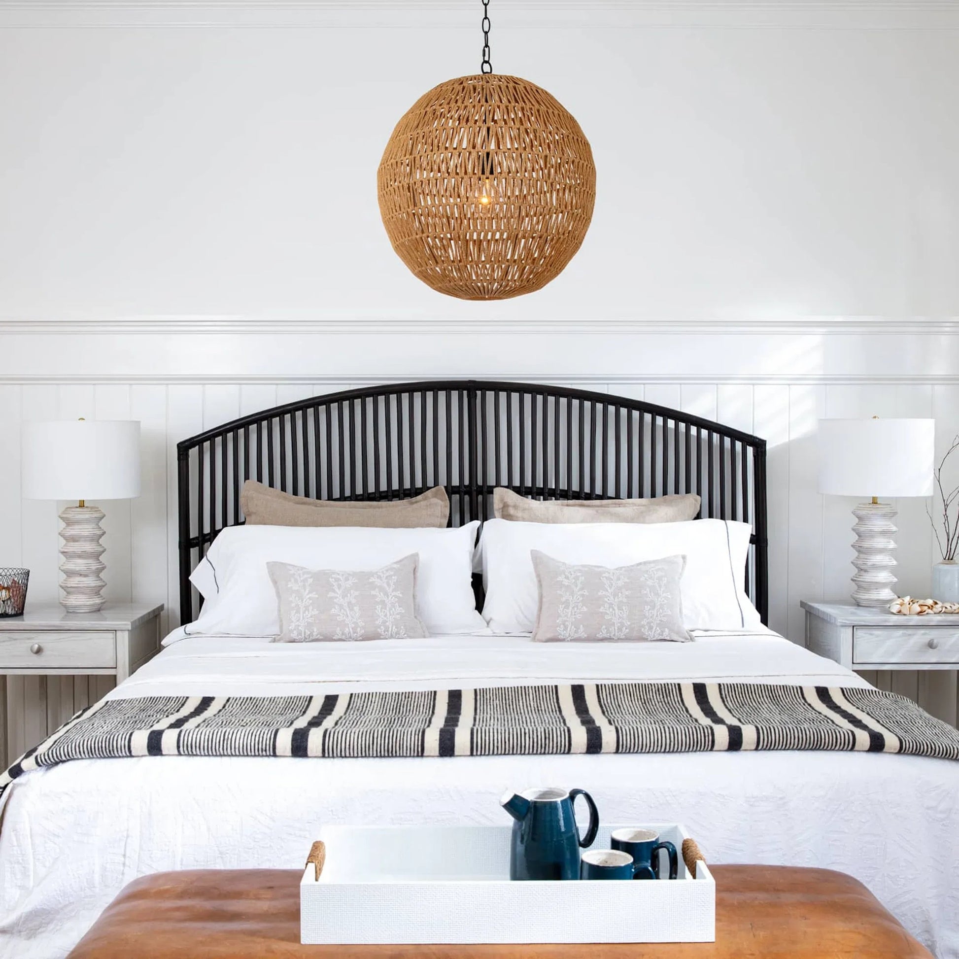 Nova Table Lamp by Regina Andrew in white. Made from birch wood in a eclectic & global style.