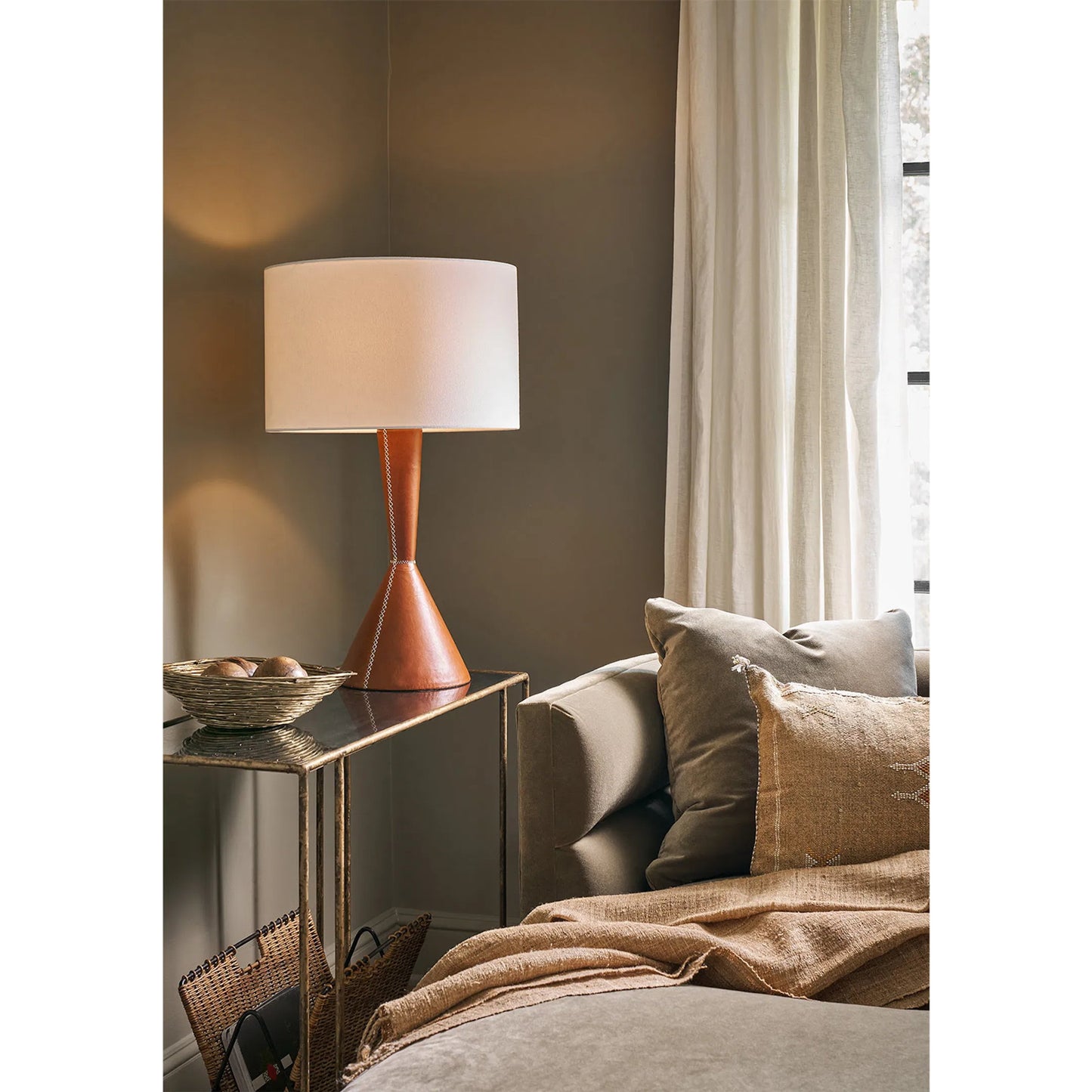 004 SI-2262601 | Lifestyle | Denver Leather Table Lamp by Regina Andrew in brown. Made from leather in a unique style.