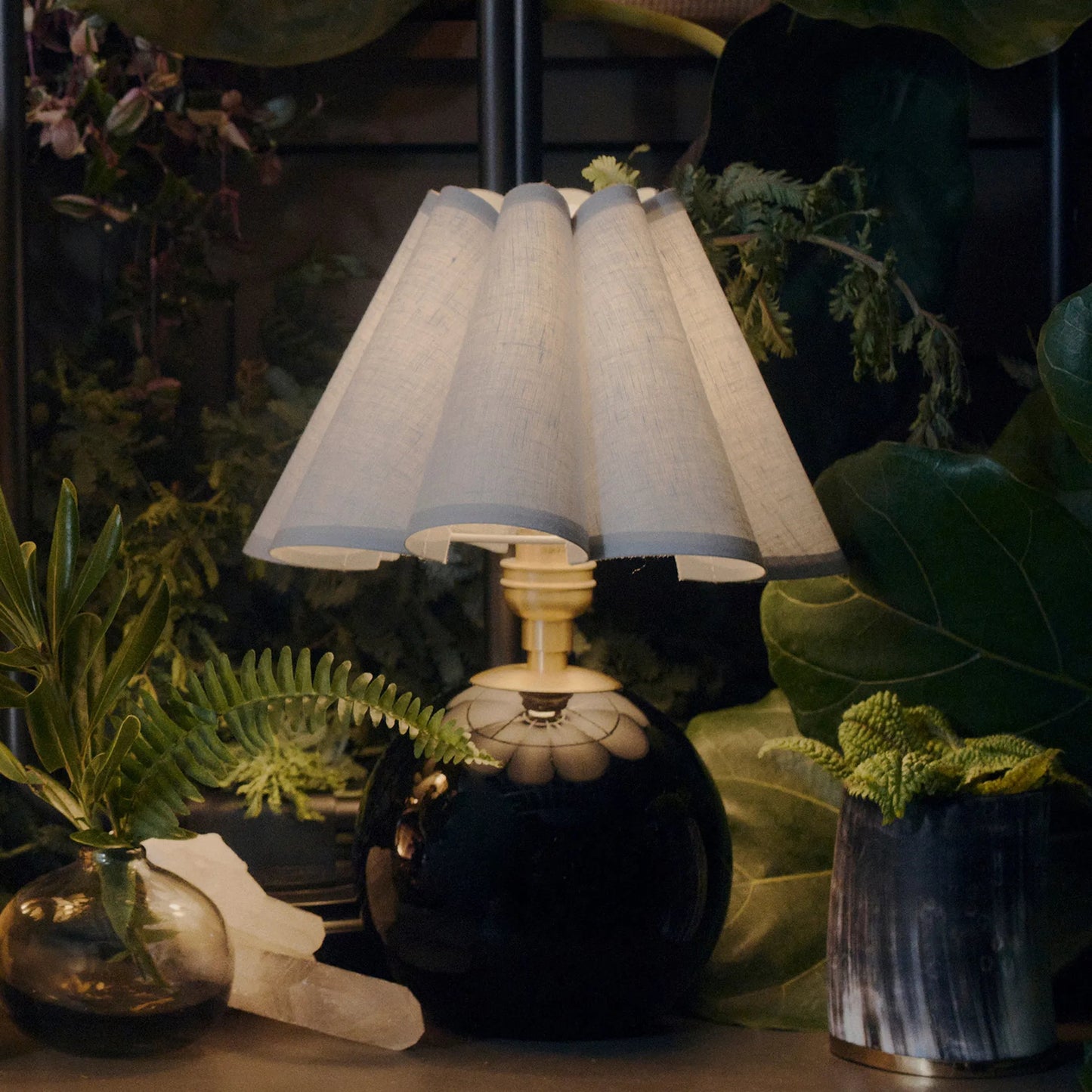 002 SI-2635156 | Unknown | Giorgio Black Glass Mini Lamp by Regina Andrew in black and black. Made from glass in a unique style.