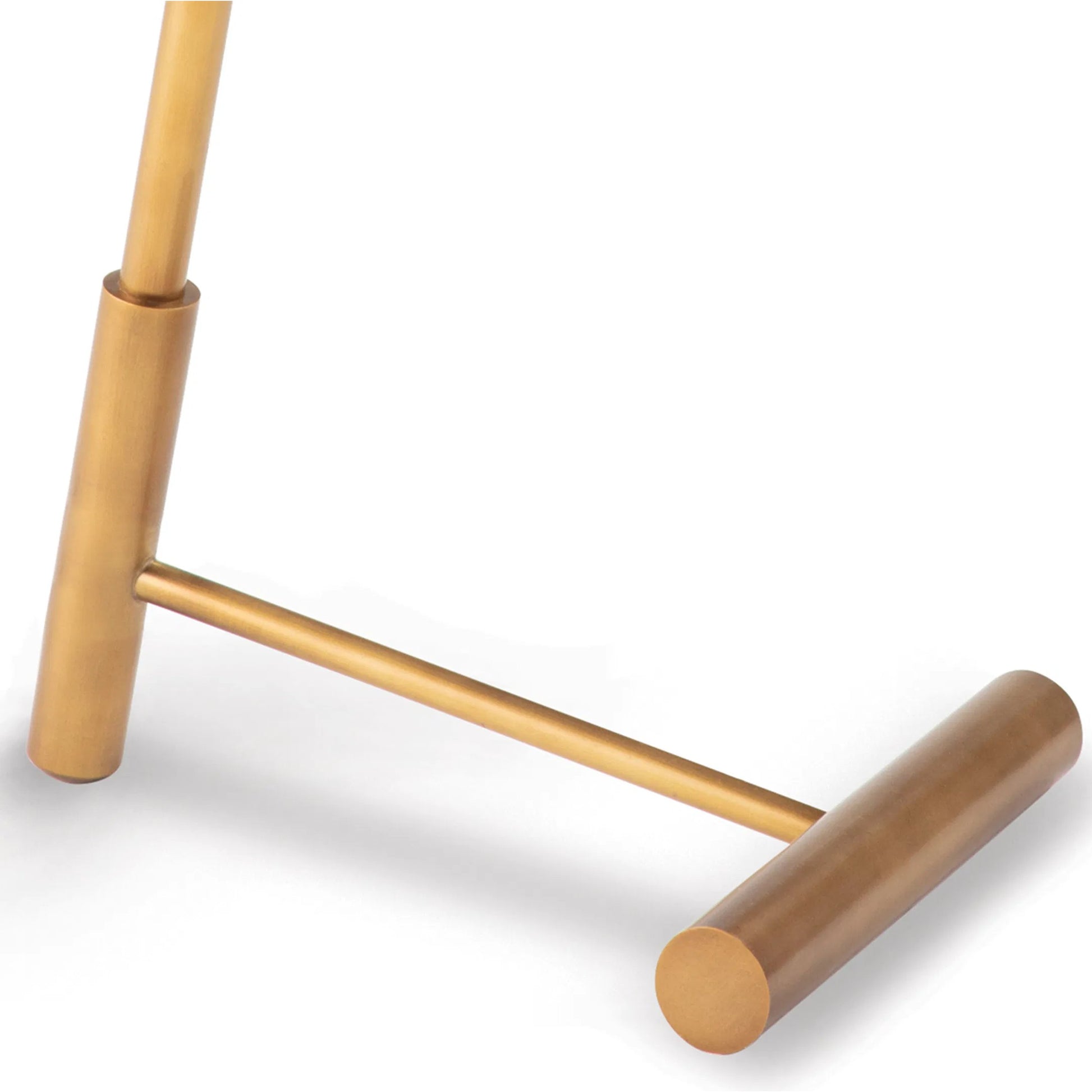 Spyder Floor Lamp by Regina Andrew in white. Made from steel in a modern style.