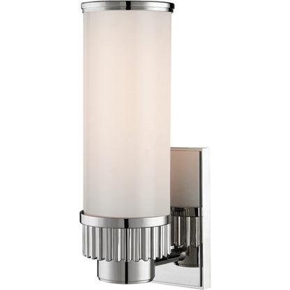 Harper Bath Bracket by Hudson Valley. Made from brass in a modern style.