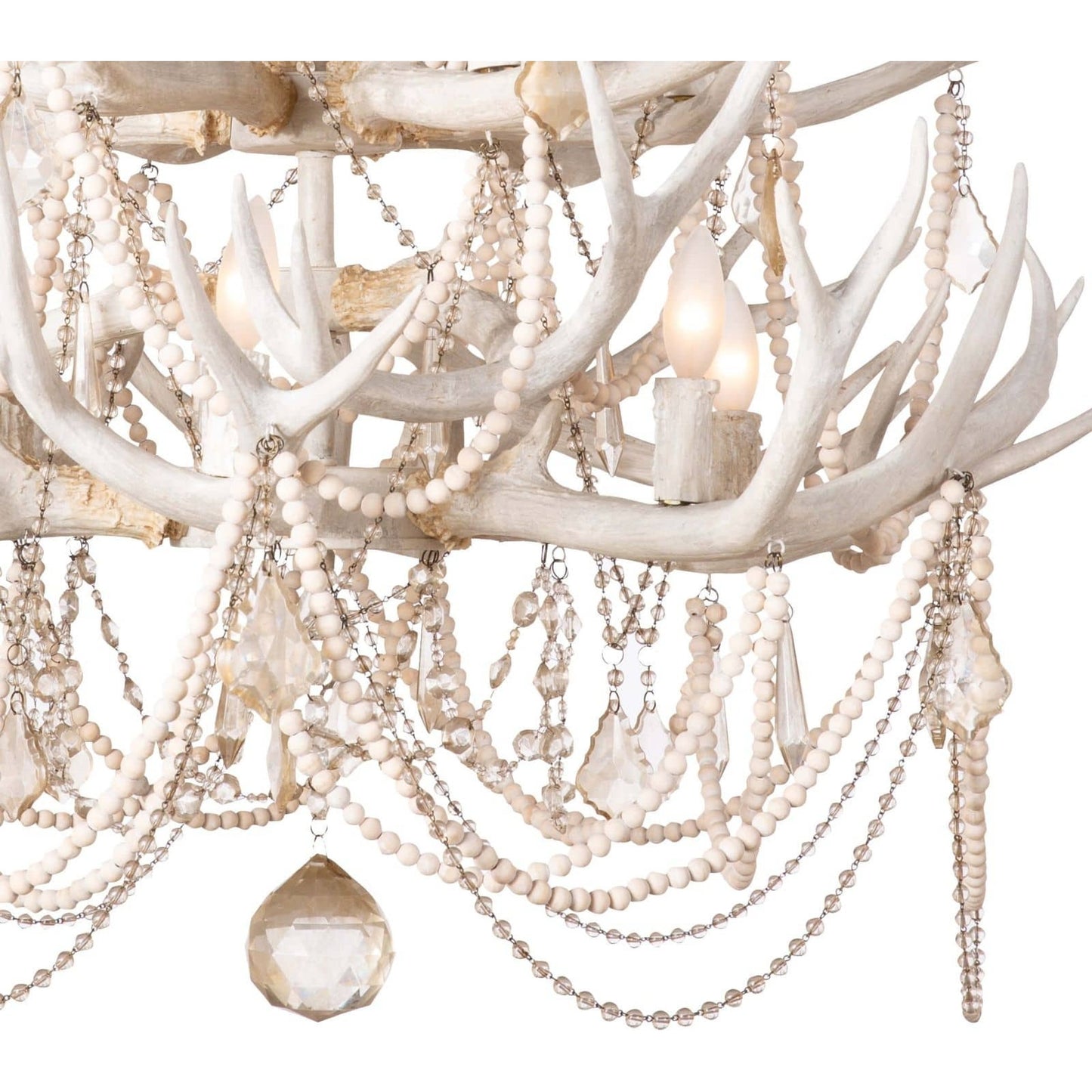 004 S-341541 | Closeup | Cheyanne Antler Chandelier by Regina Andrew in white, natural and white. Made from resin in a rustic style.