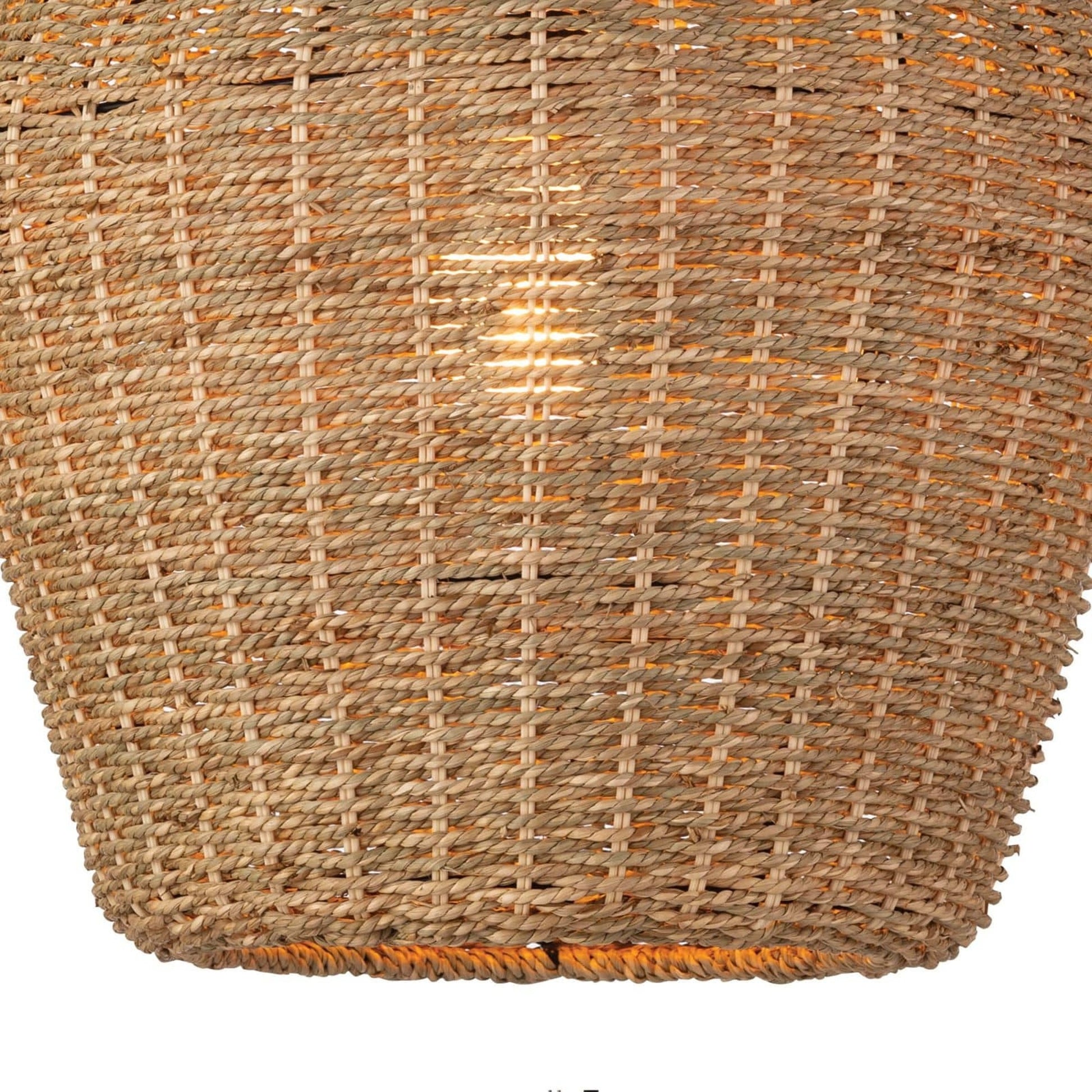 Georgian Pendant by Regina Andrew. Made from natural material in a modern style.