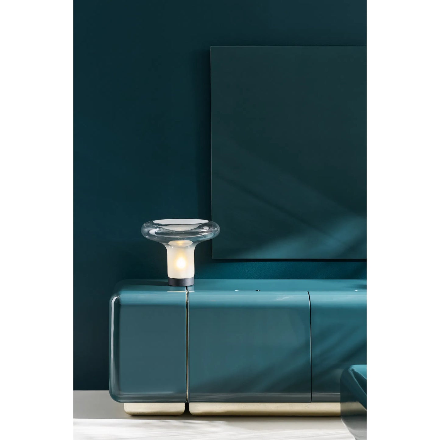 008 SI-2370775 | Lifestyle | Gelee Media Sideboard by Caracole in apatite gloss, oracle, whisper of gold. Made from unique in a eclectic & global style.