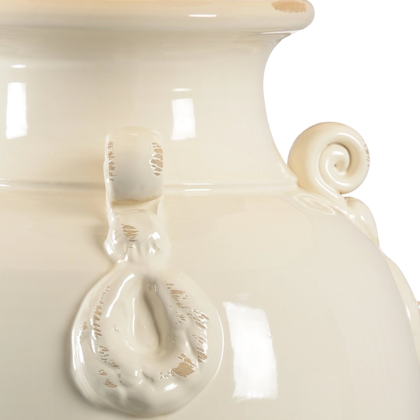 003 SR-385348 | Closeup | Fabiano Lamp by Wildwood. Made from ceramic, porcelain in a transitional style.