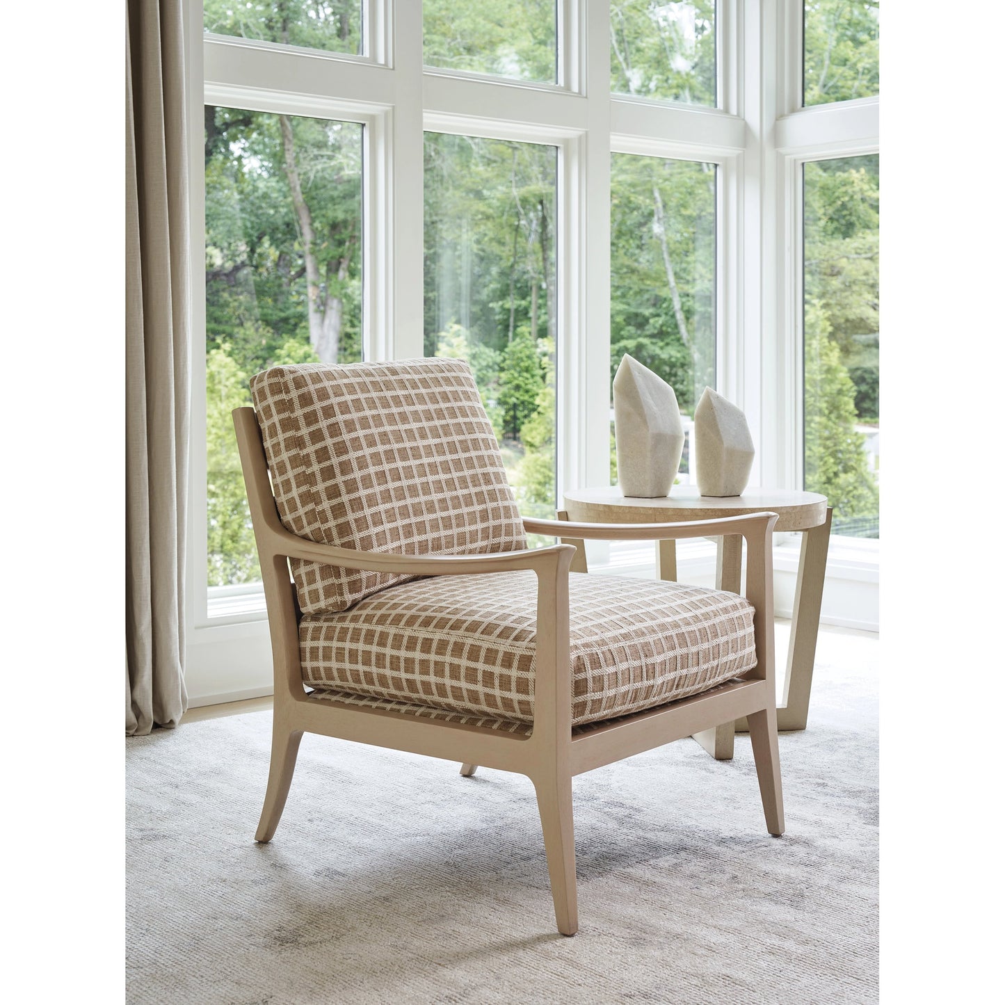 003 SI-2136927 | Lifestyle | Miramar Chair by Tommy Bahama Home. Made from unique in a modern style.
