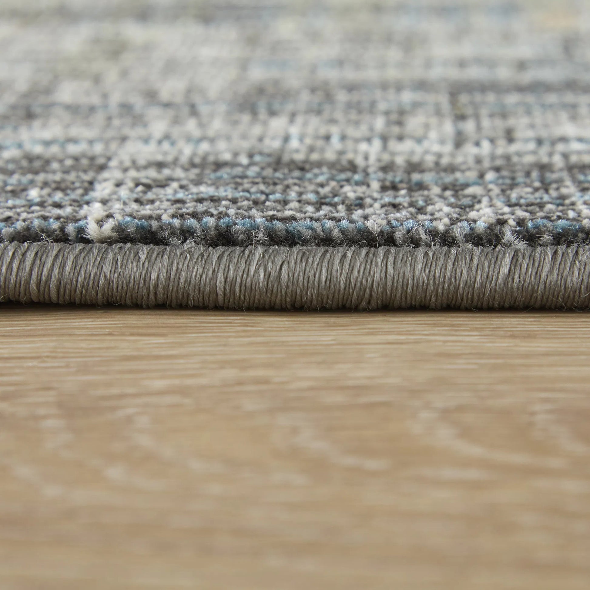 Greenwich Gradient & GRW39U2F Indoor/Outdoor Rug by Feizy in green, black, ivory. Made from polypropylene, polyester in a unique style.