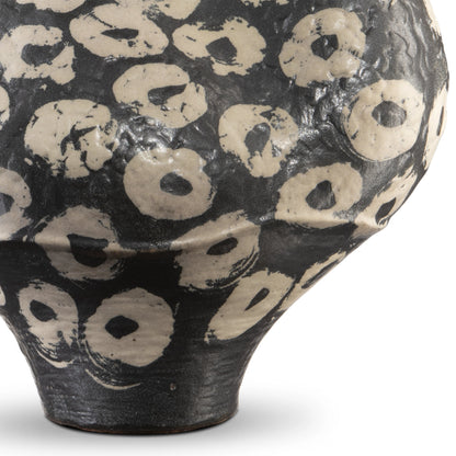 Japonesque Bowl by Currey and Company in black, light mud. Made from porcelain in a modern style.