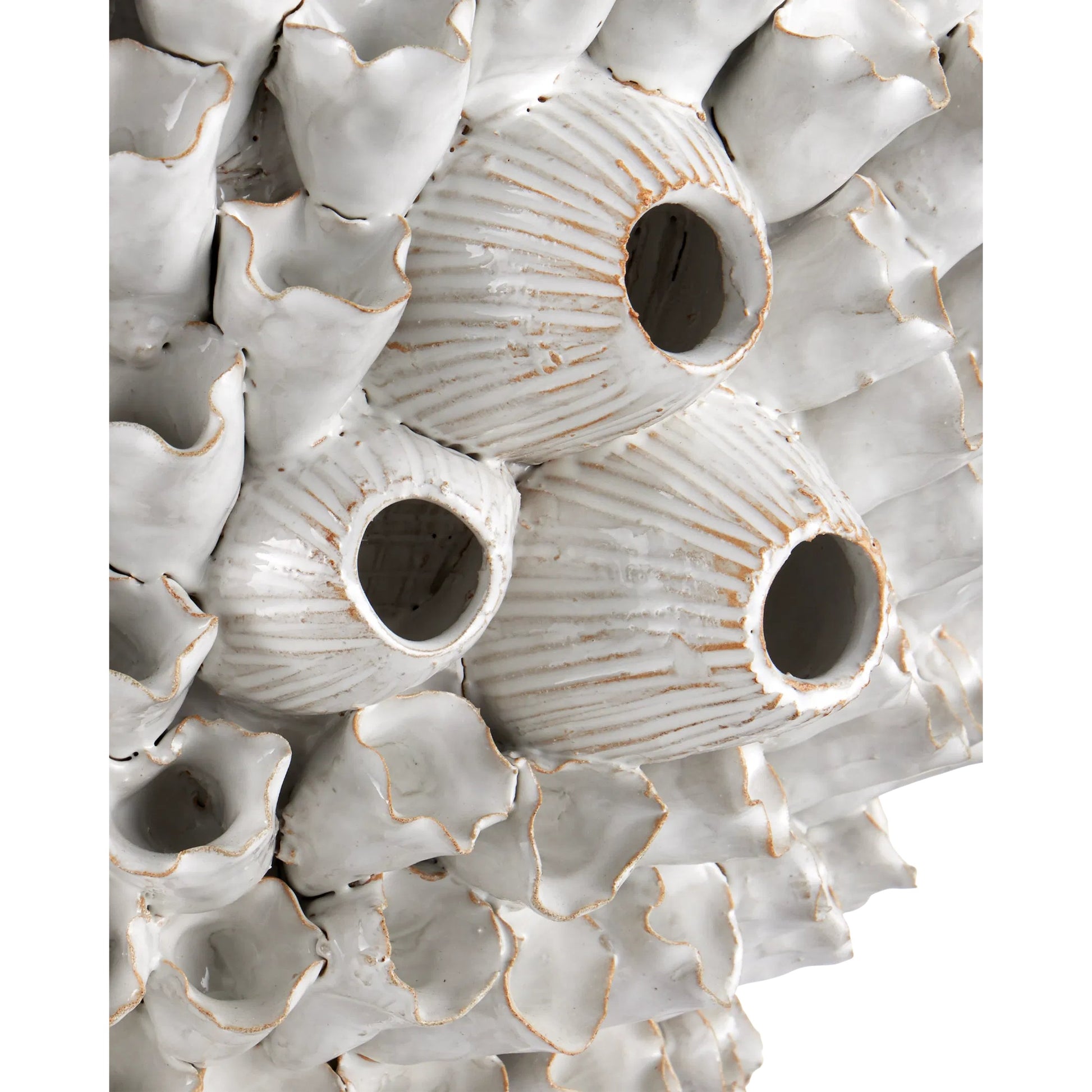 Manitapi Table Lamp by Currey and Company in white. Made from ceramic in a eclectic & global style.