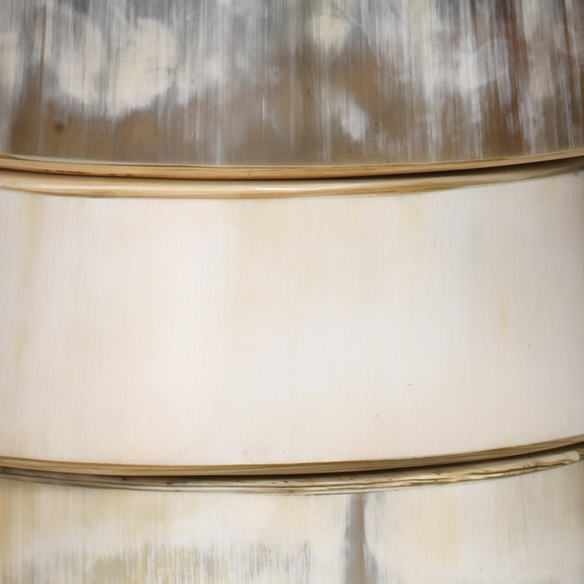 Stacked Horn Table Lamp by Jamie Young in horn. Made from horn in a eclectic & global style.