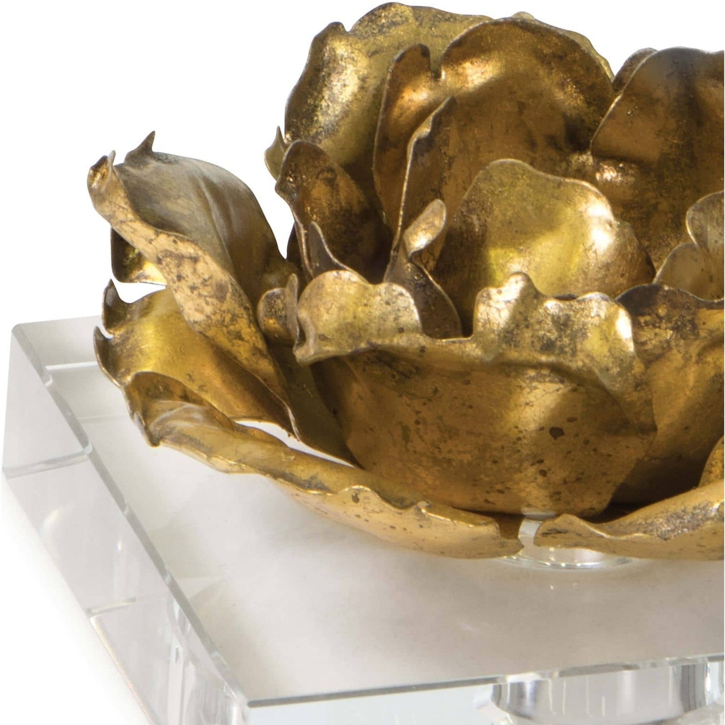 002 S-341444 | Closeup | Adeline Accessory by Regina Andrew in gold and gold leaf. Made from steel in a modern style.