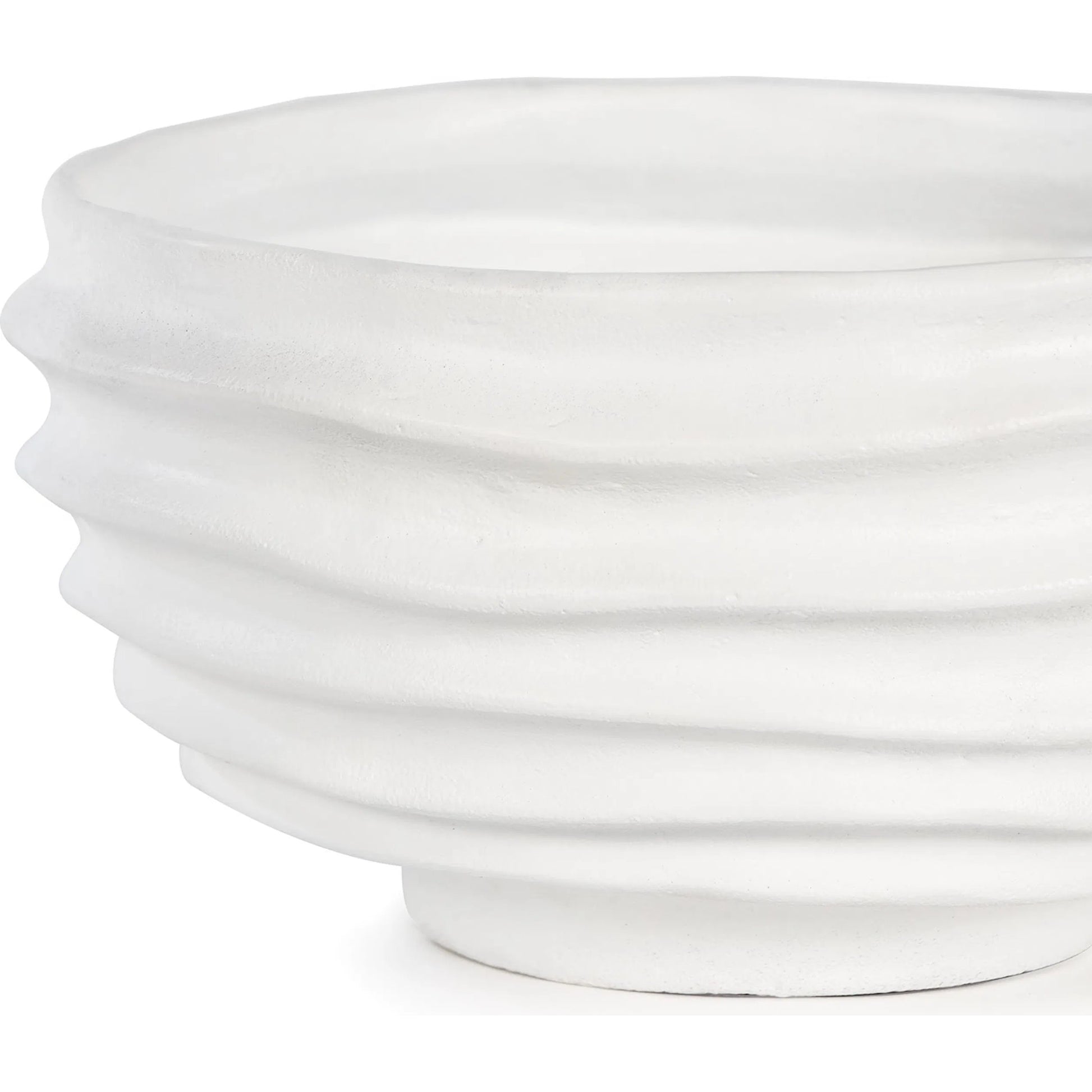 Nabu Metal Bowl by Regina Andrew in white. Made from aluminum in a modern style.
