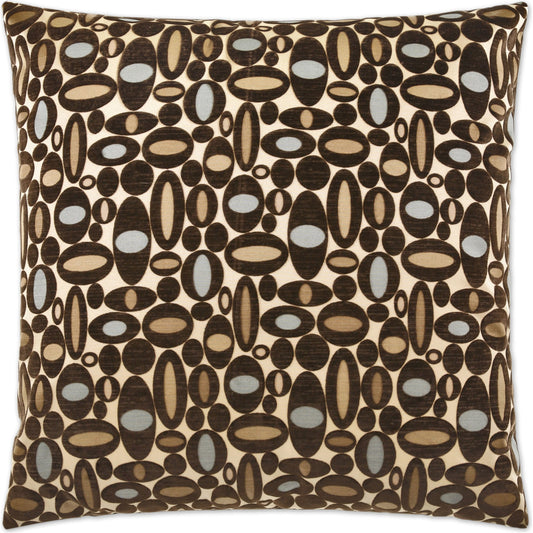 Centric by DV Kap Home. Made from 42% cotton, 31% polyester, 15% nylon, 12% acrylic in a modern style.