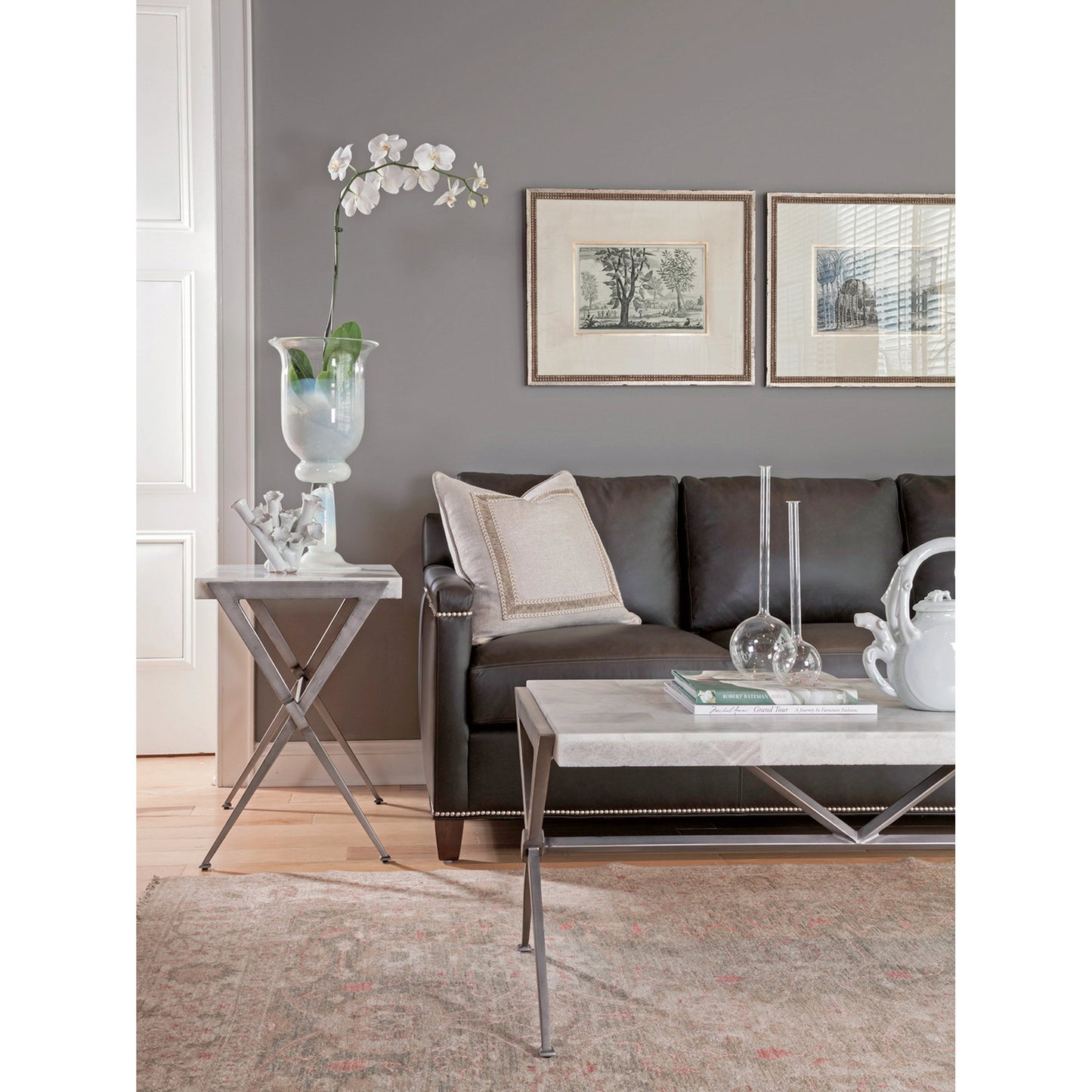 003 SR-834352 | Lifestyle | Greta End Table by Artistica Home in onyx. Made from unique in a modern style.