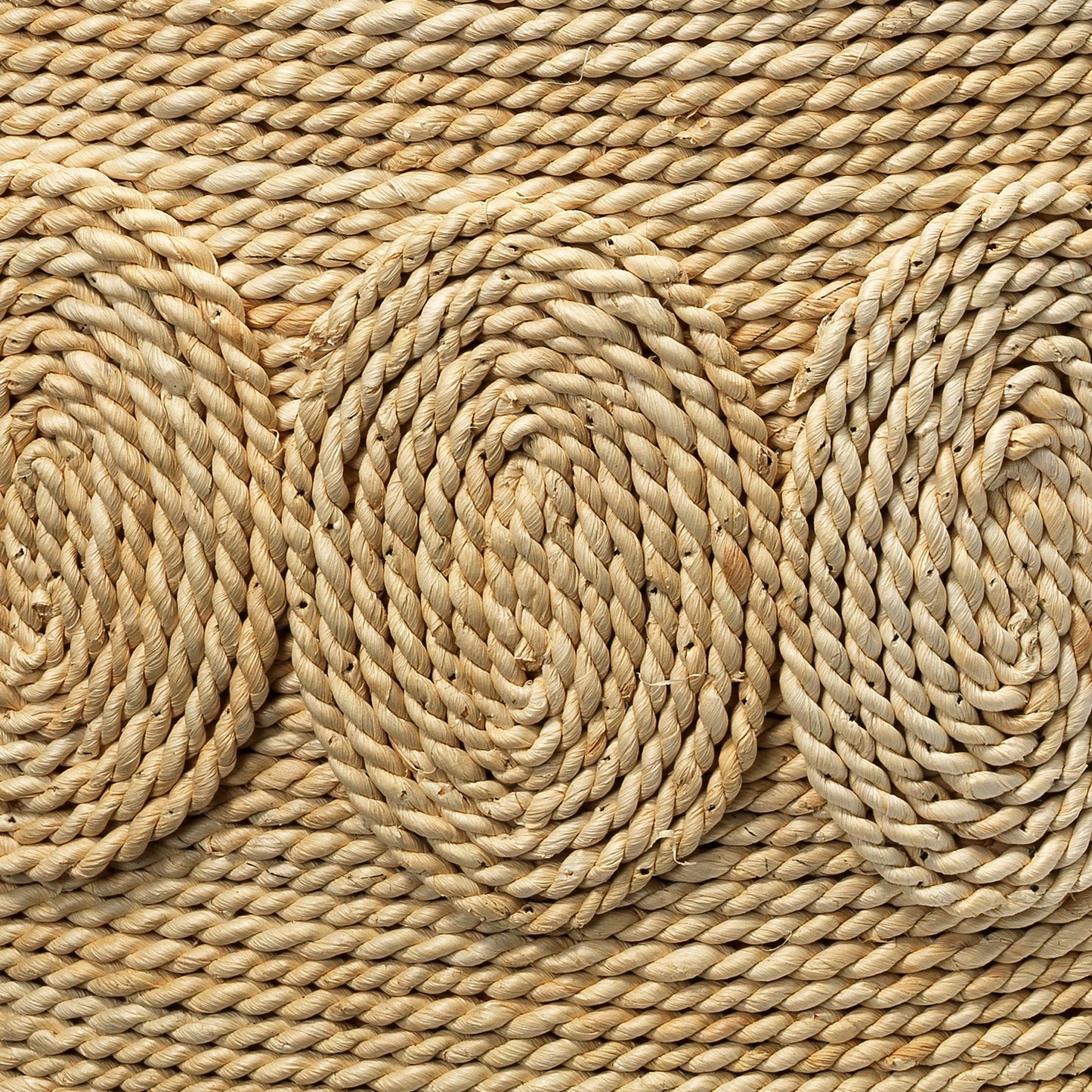 003 SR-912939 | Closeup | Barbados Oval Side Table by Jamie Young in off-white. Made from corn straw rope with tempered glass in a coastal style.