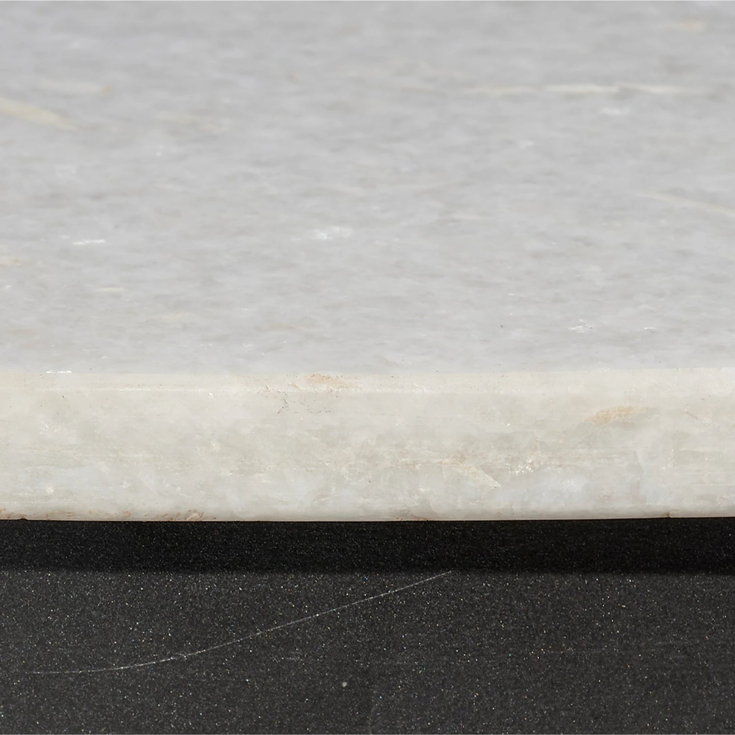 004 SI-2146412 | Closeup | Dante Dining Table by Jamie Young in white, black. Made from white marble, metal: iron in a modern style.