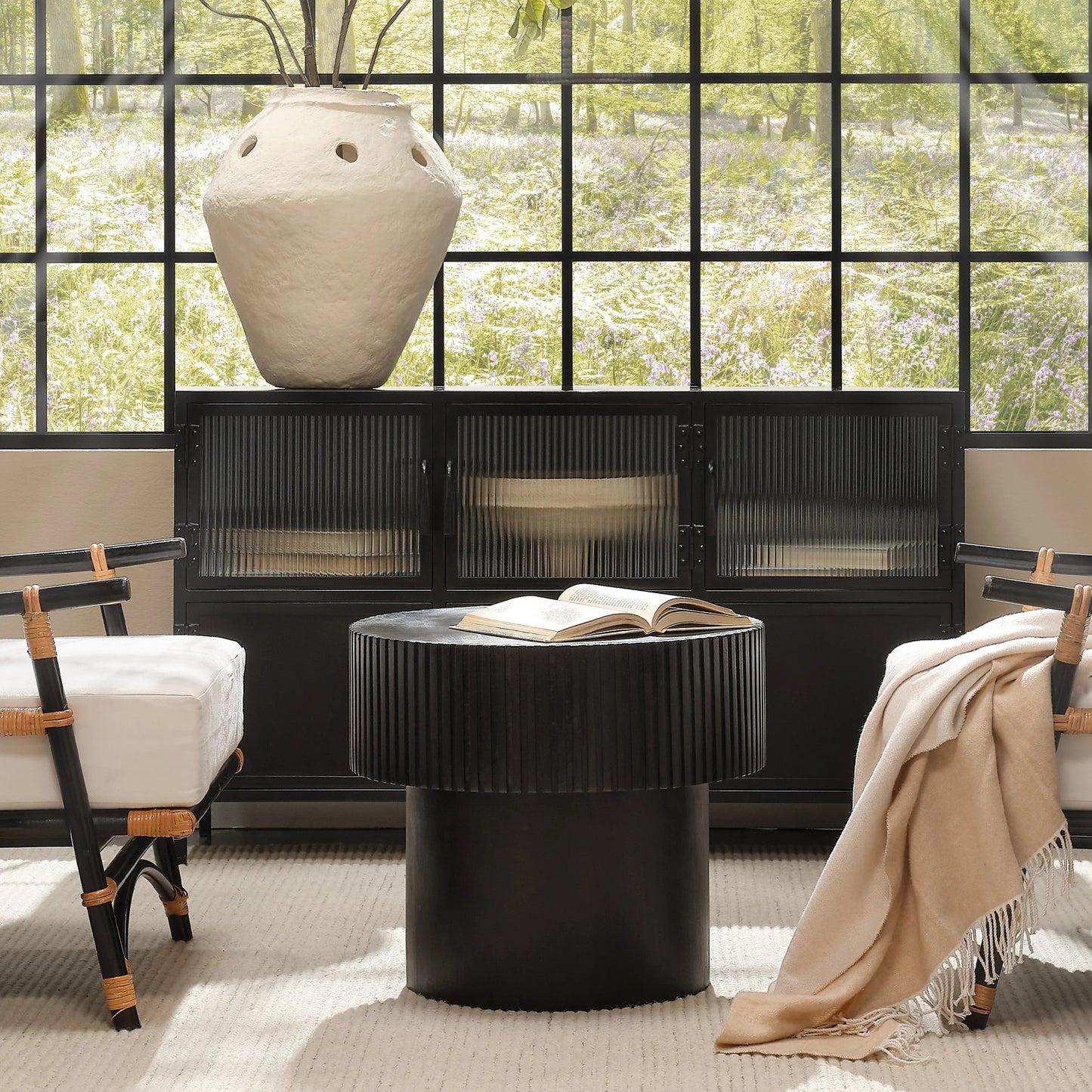 007 SI-2146428 | Lifestyle | Notch Round Side Table by Jamie Young. Made from mango wood in a modern style.