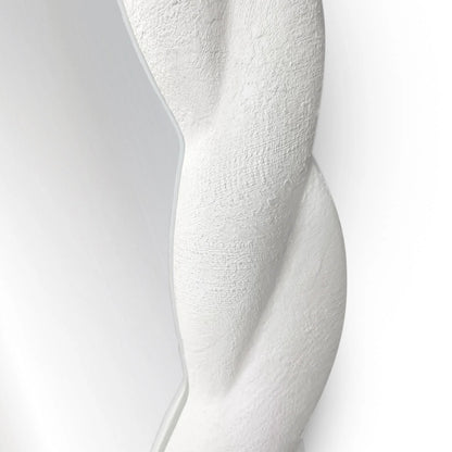 Saylor Mirror by Regina Andrew in white and white. Made from resin in a unique style.